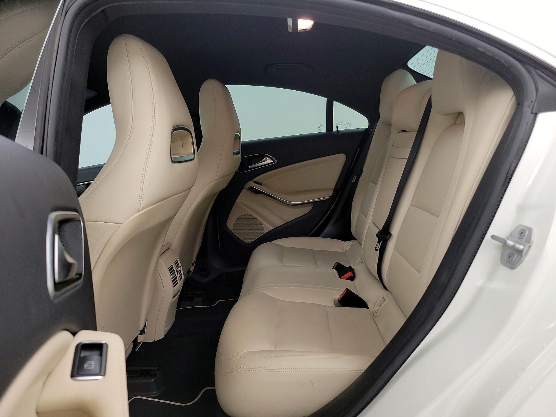 Thumbnail: 2016 Mercedes-Benz CLA - 20