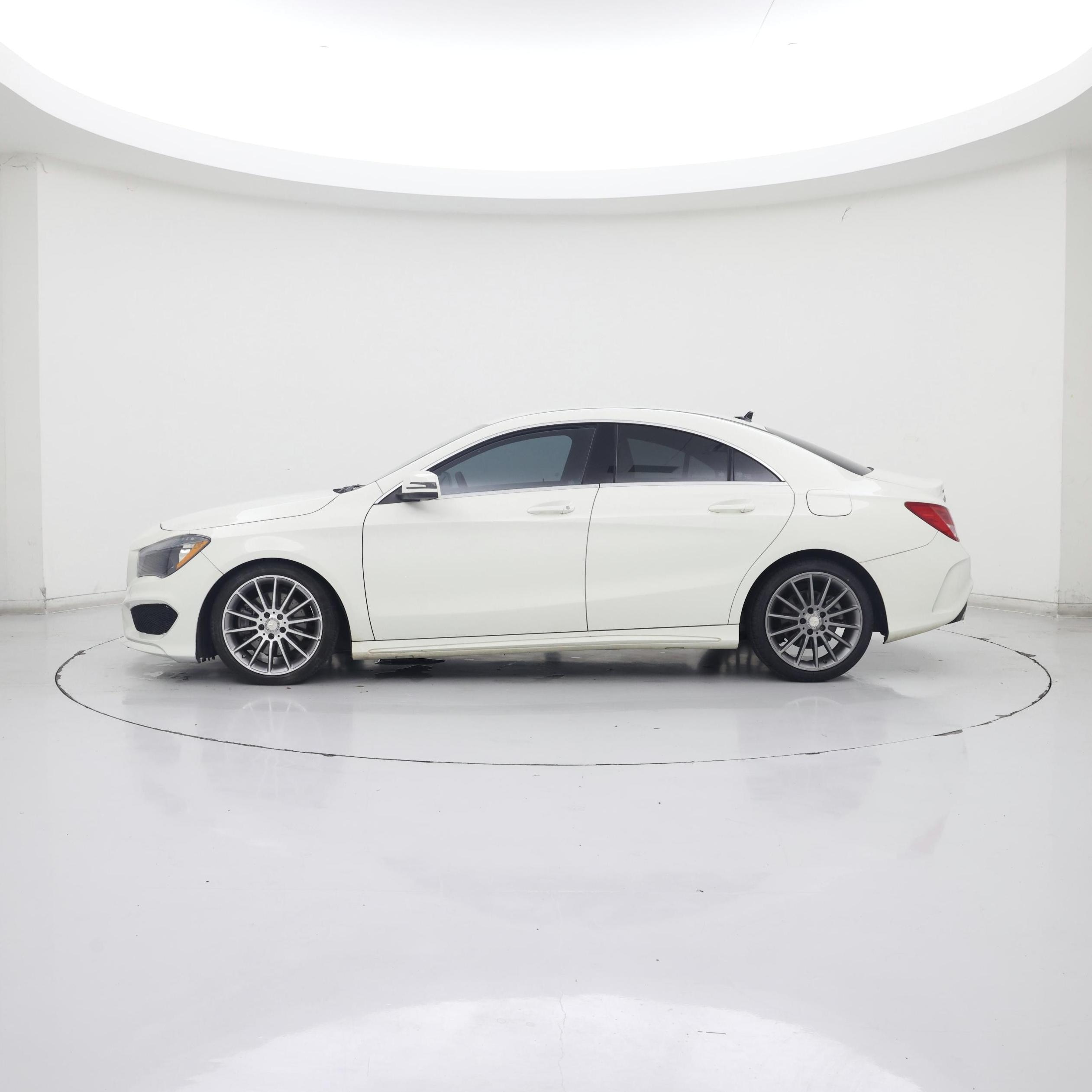 Thumbnail: 2016 Mercedes-Benz CLA - 3