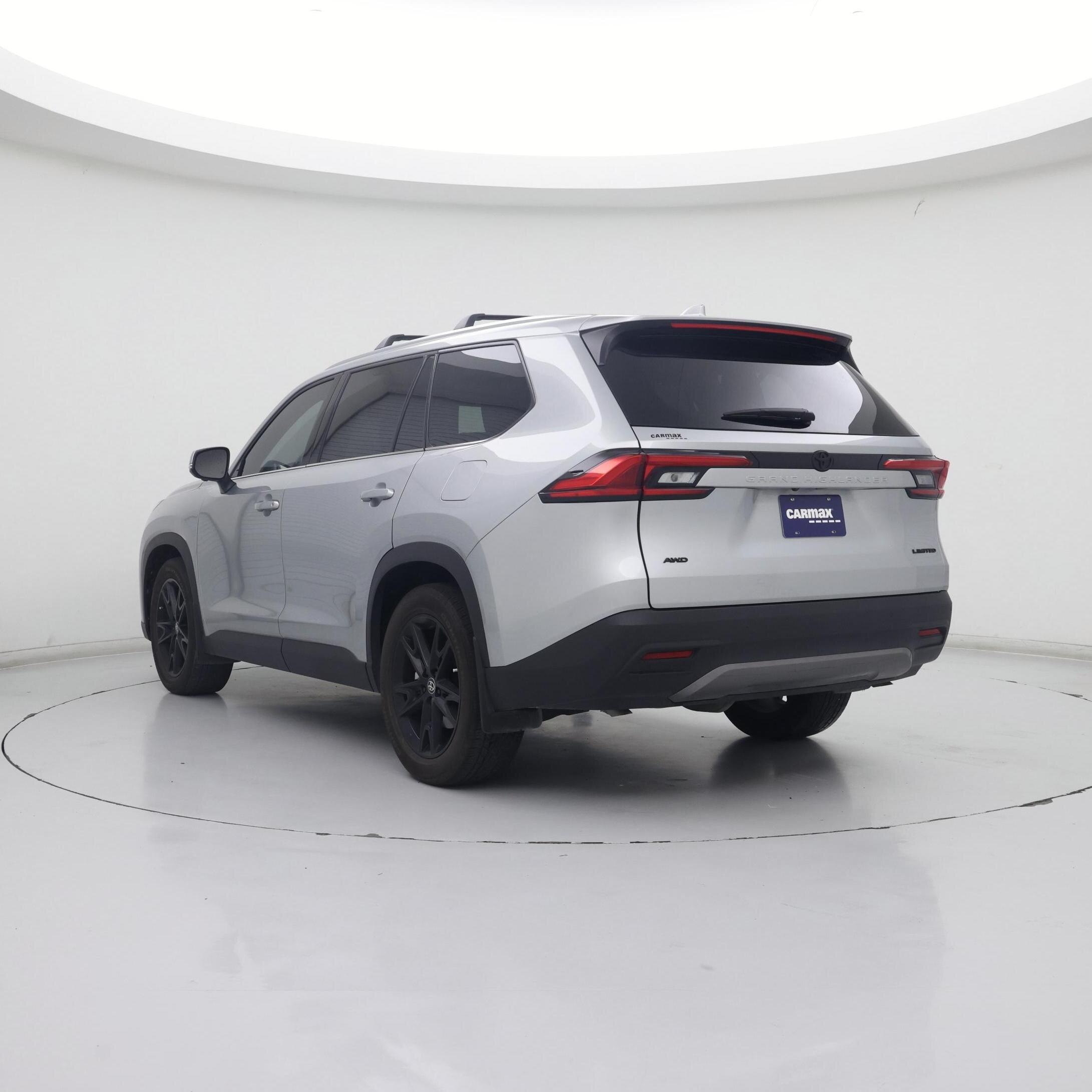 Thumbnail: 2024 Toyota Grand Highlander - 2