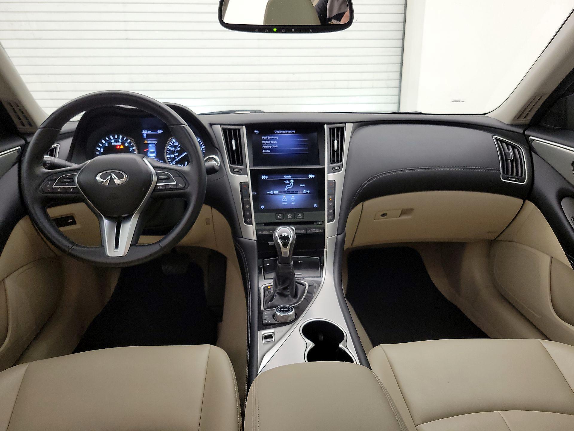 Thumbnail: 2020 INFINITI Q50 - 9