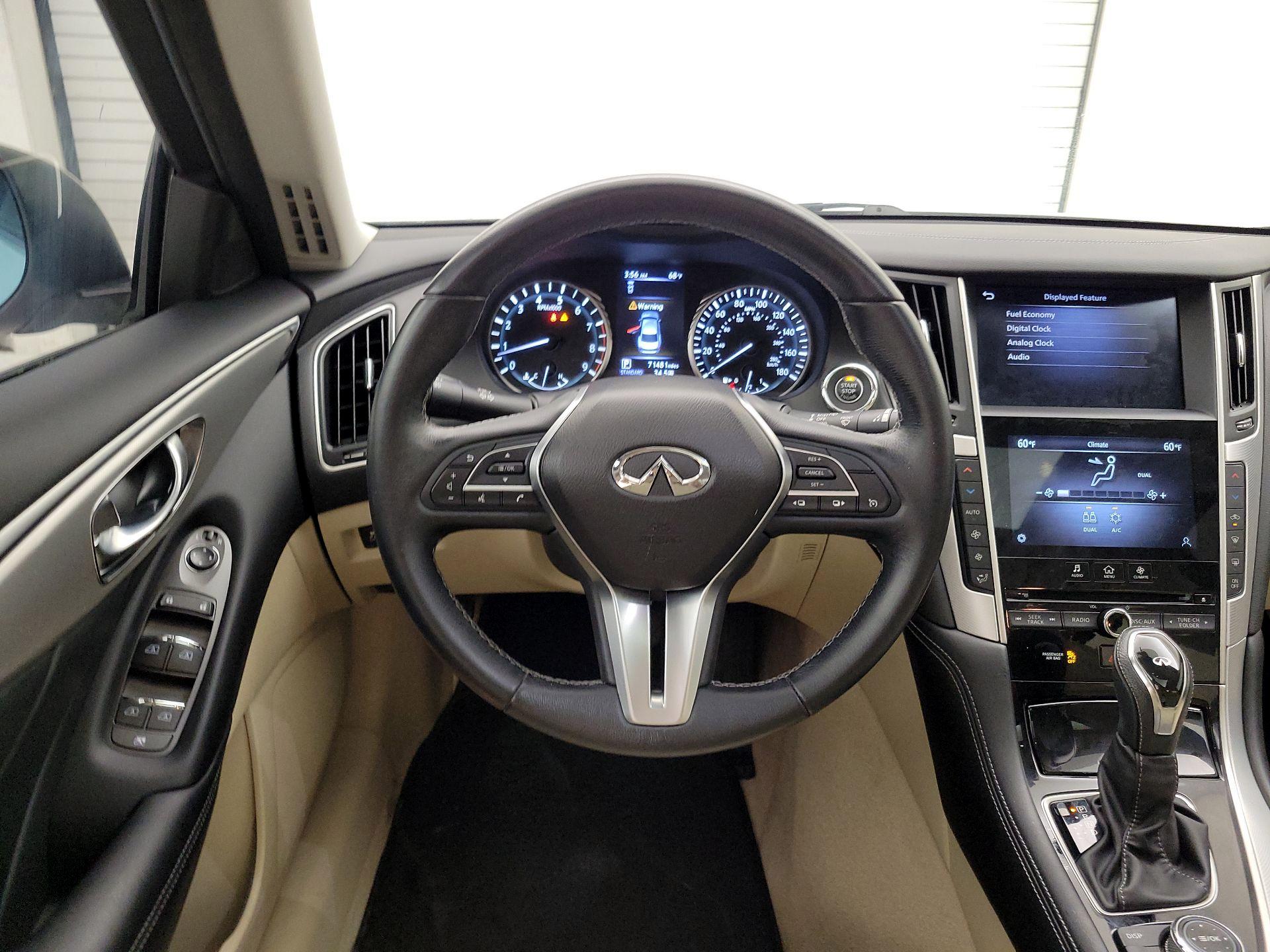 Thumbnail: 2020 INFINITI Q50 - 10