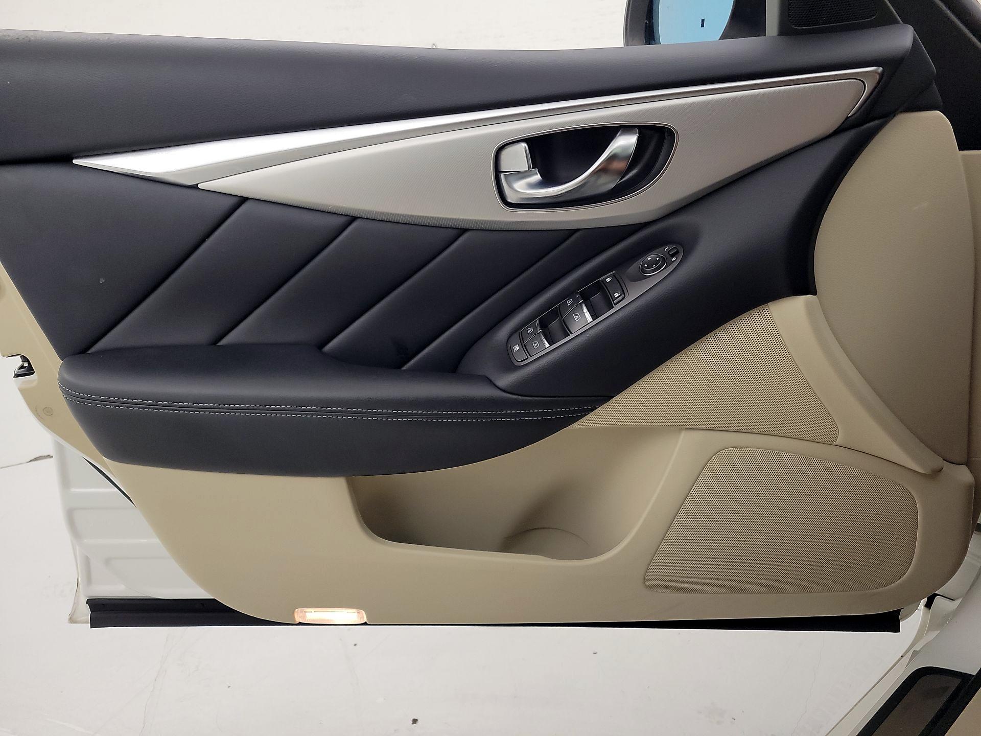 Thumbnail: 2020 INFINITI Q50 - 12