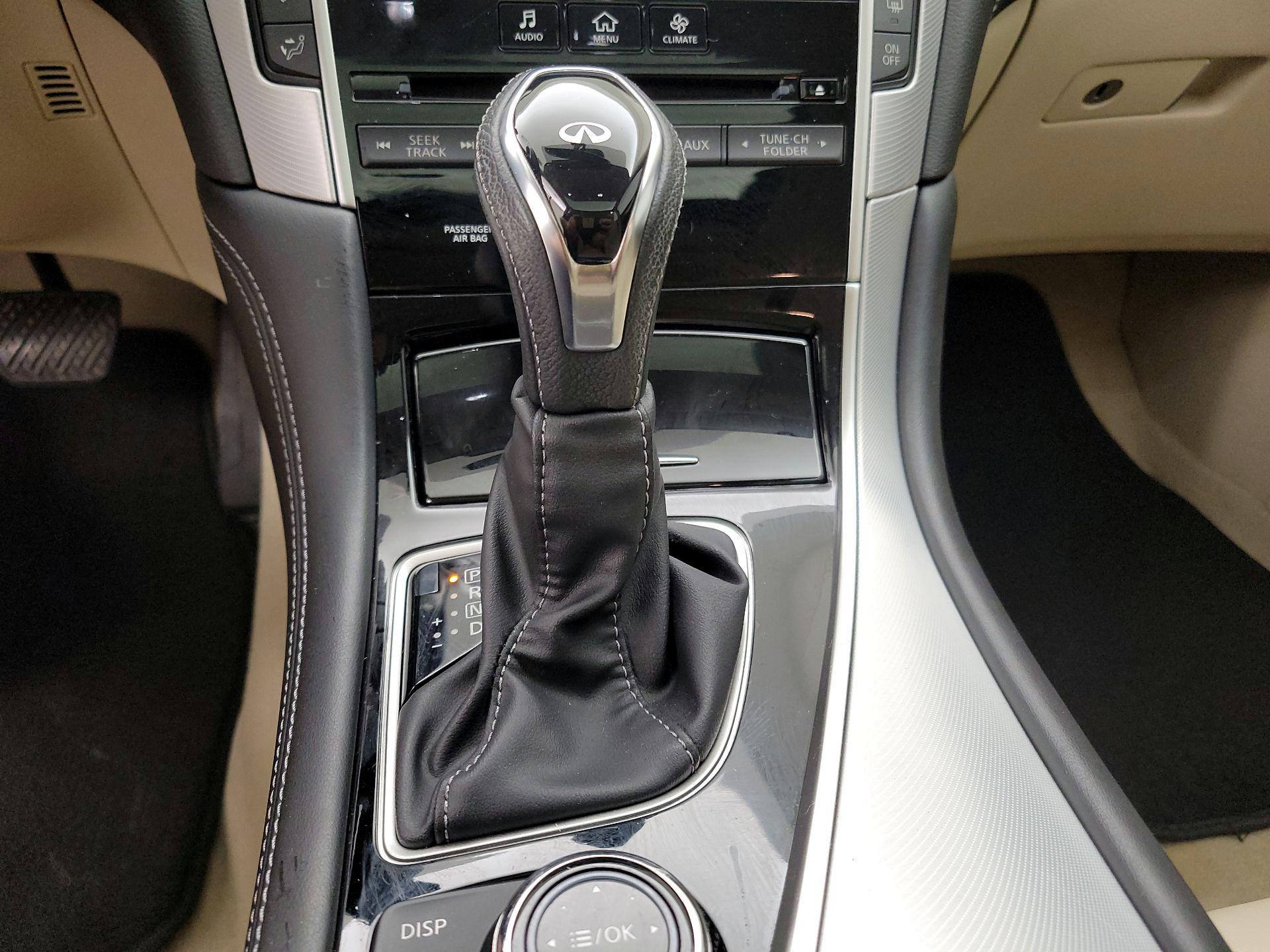 Thumbnail: 2020 INFINITI Q50 - 17