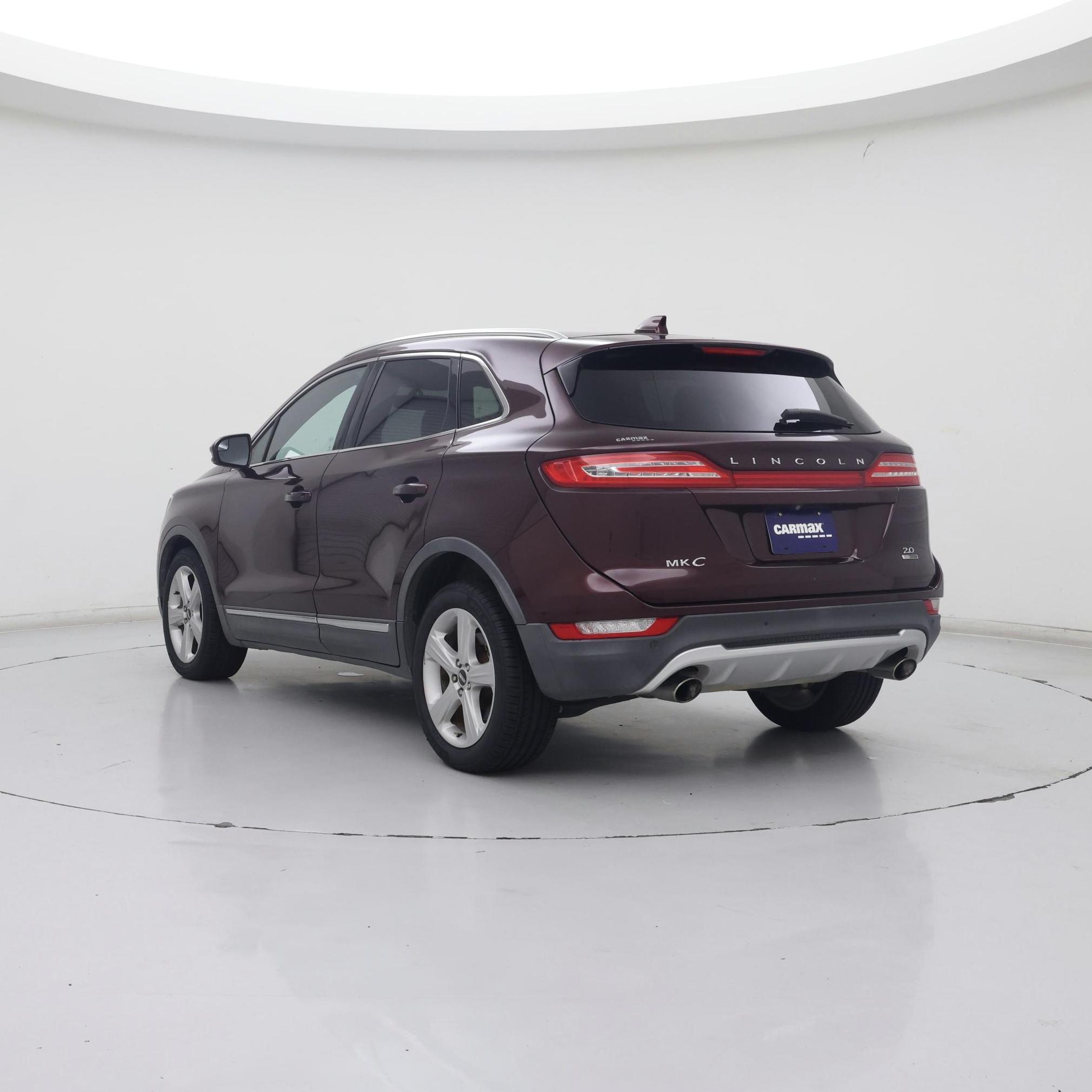 Thumbnail: 2016 Lincoln MKC - 2