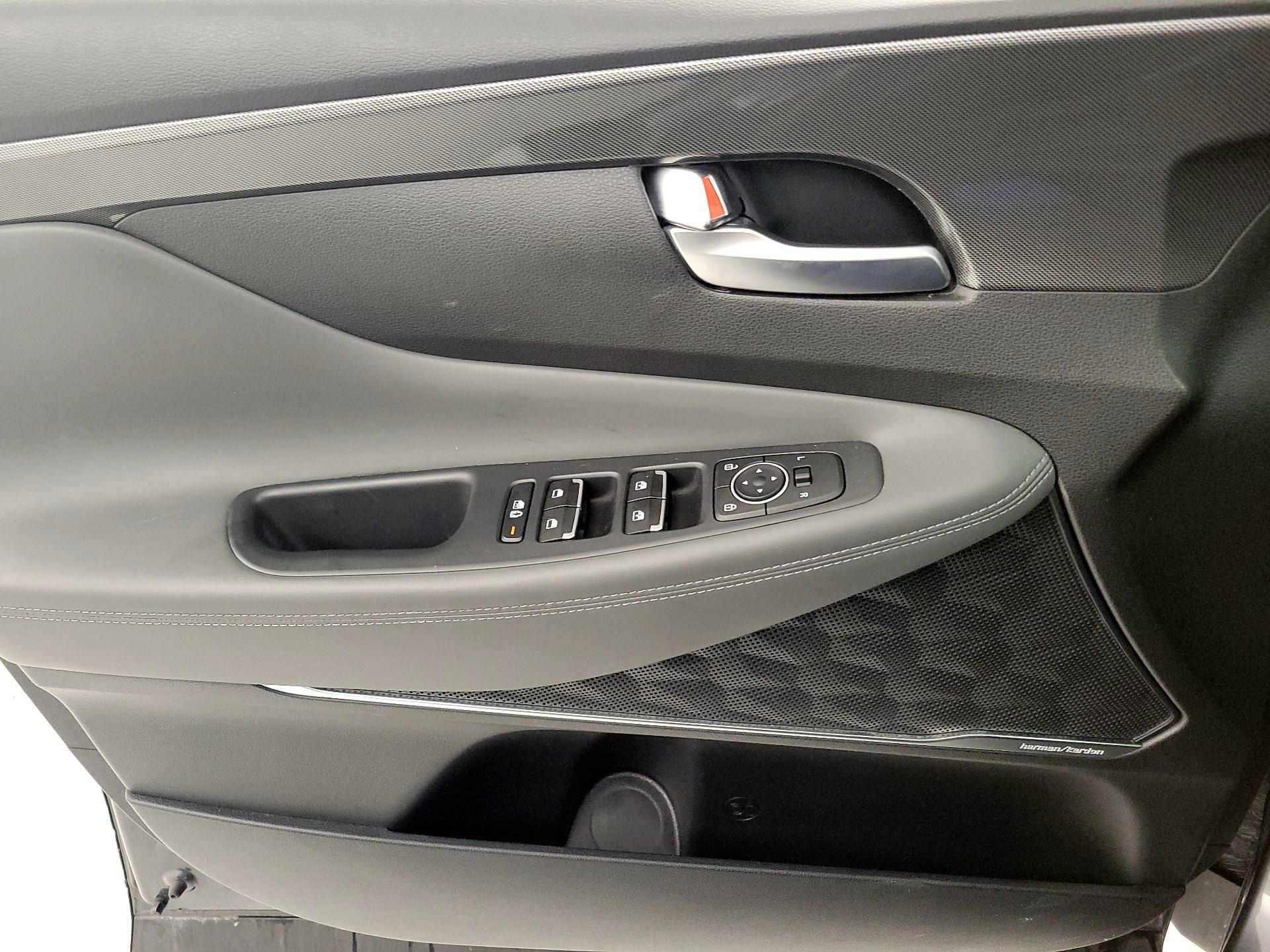 Thumbnail: 2023 Hyundai Santa Fe - 12