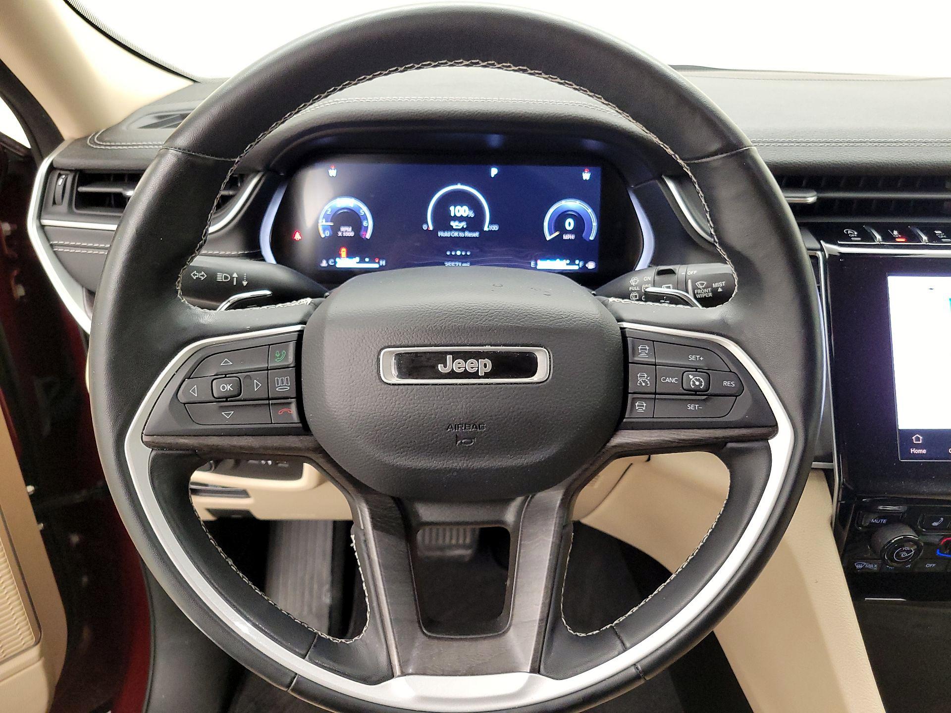 Thumbnail: 2022 Jeep Grand Cherokee - 10