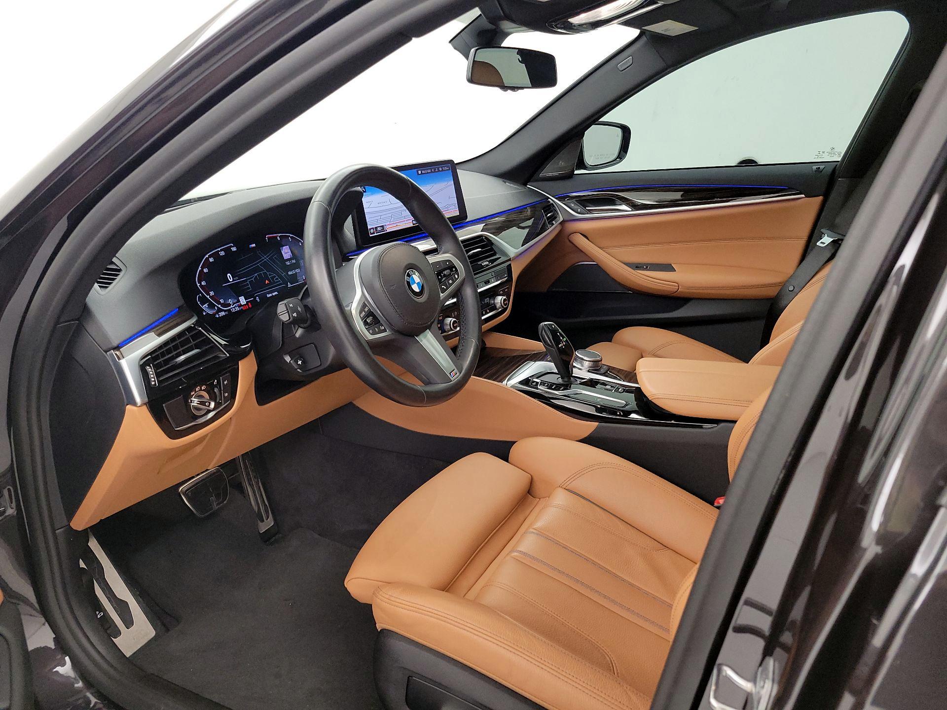 Thumbnail: 2022 BMW 5 Series - 11