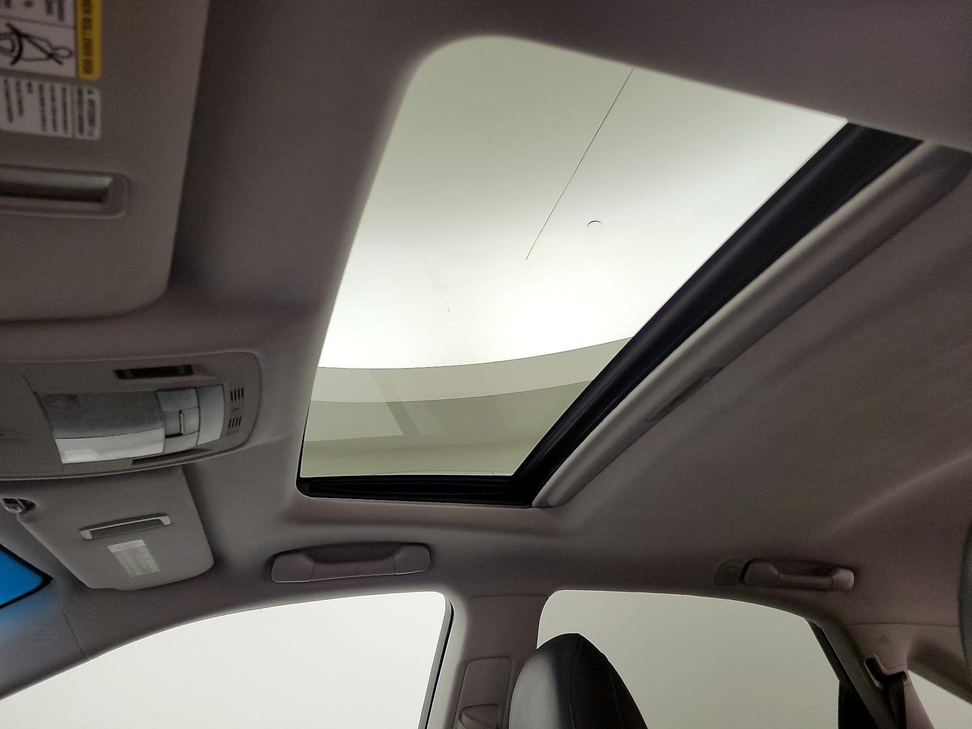 Thumbnail: 2013 Lexus RX - 18
