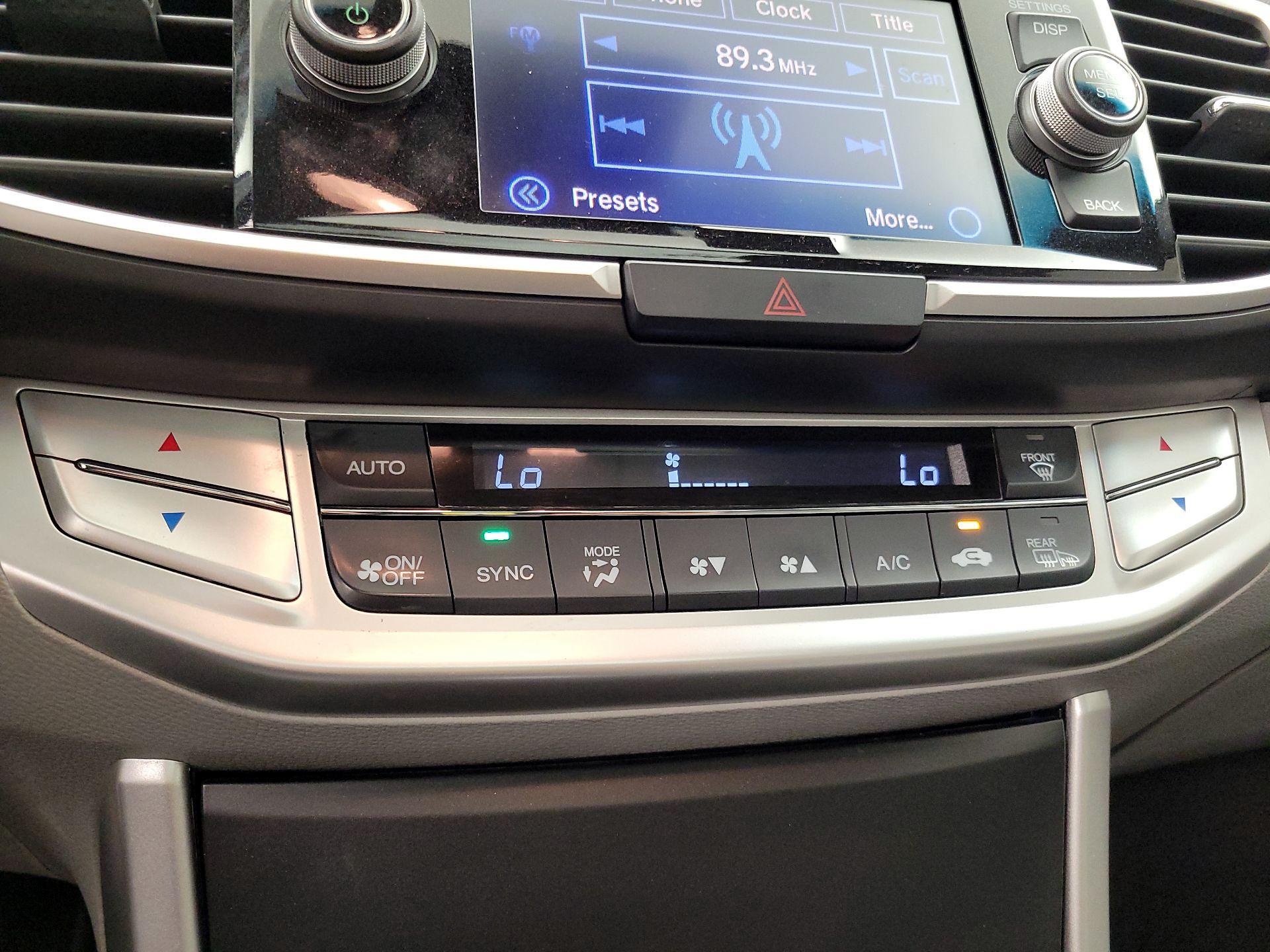 Thumbnail: 2015 Honda Accord - 16