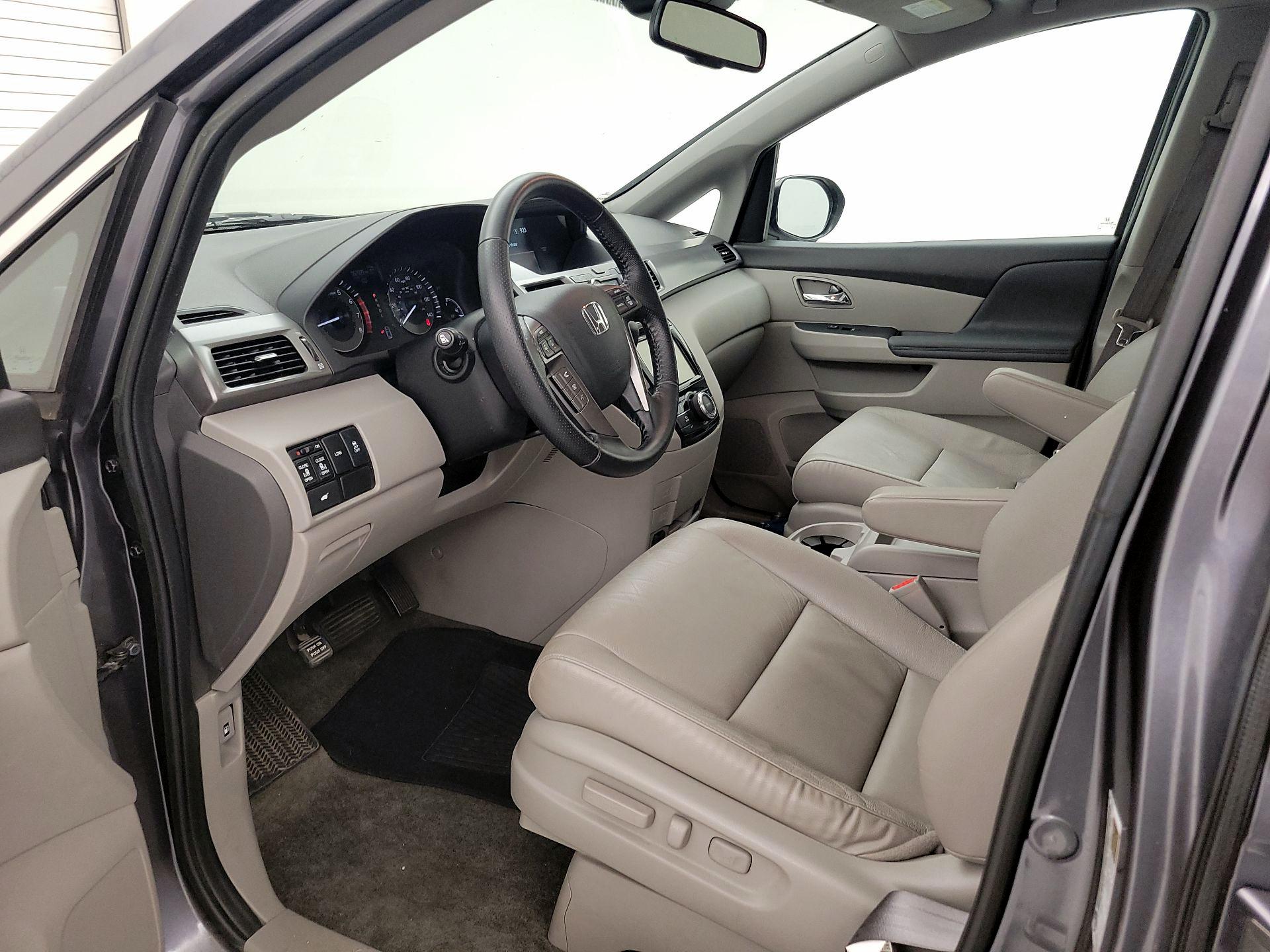 Thumbnail: 2017 Honda Odyssey - 11