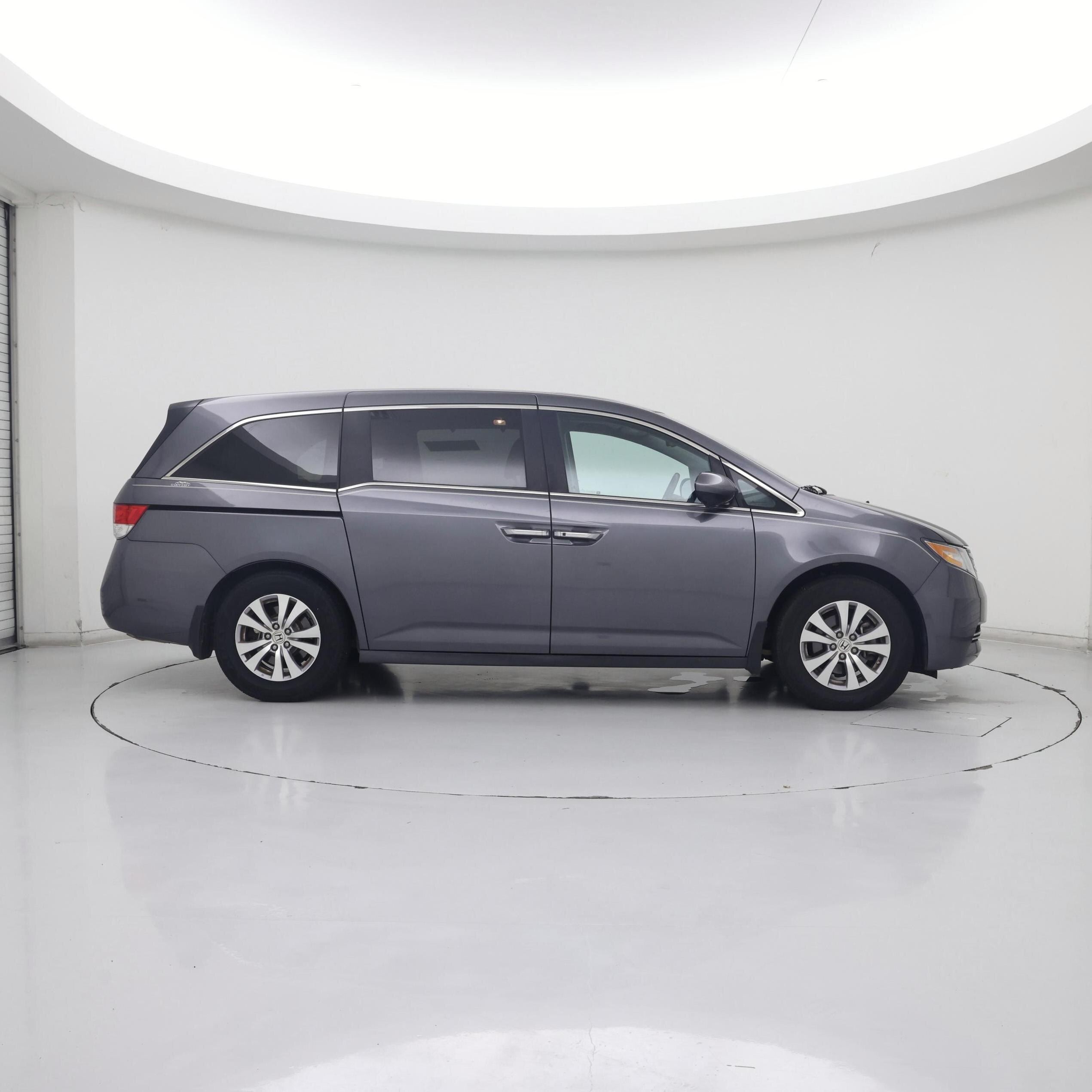 Thumbnail: 2017 Honda Odyssey - 7