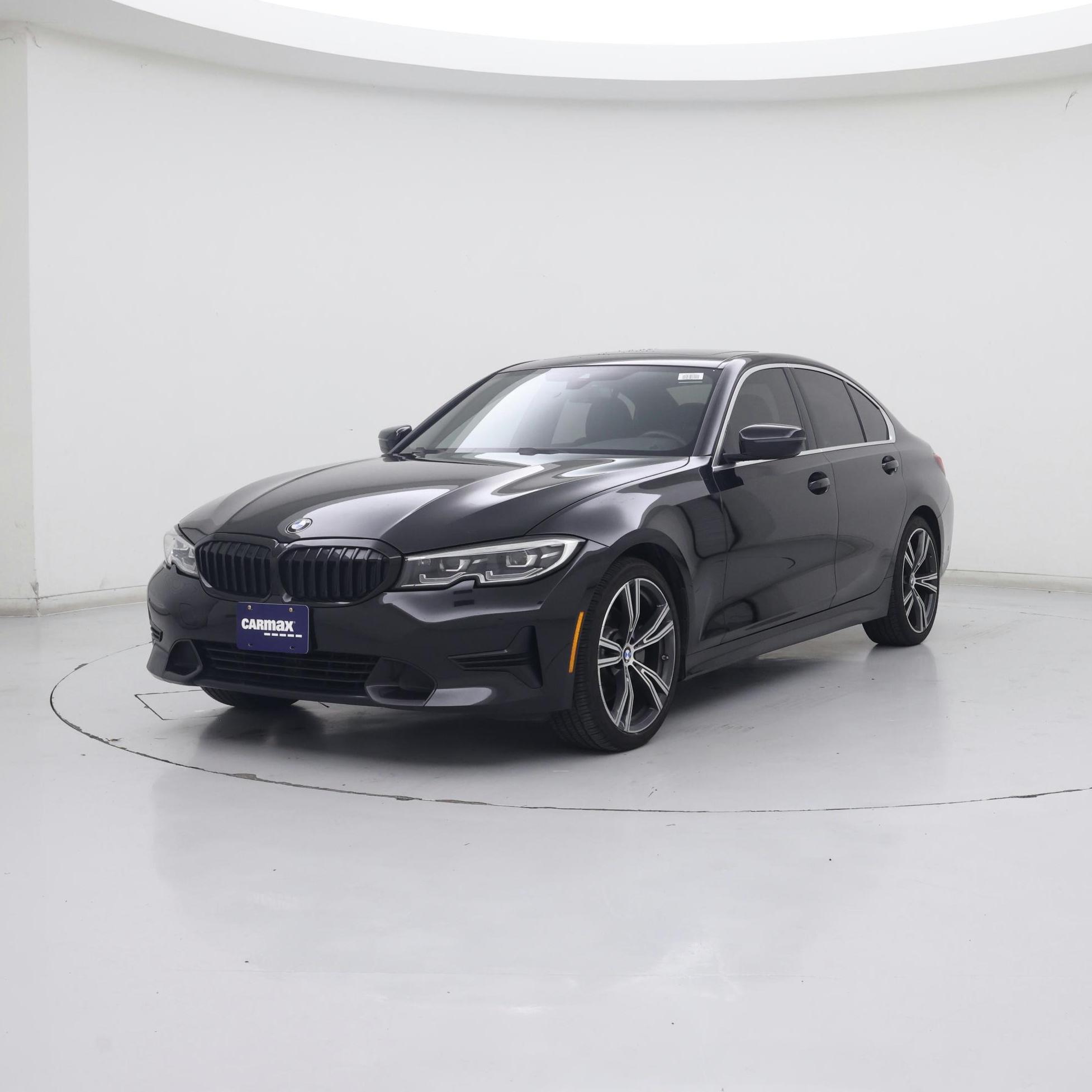 Thumbnail: 2019 BMW 3 Series - 4