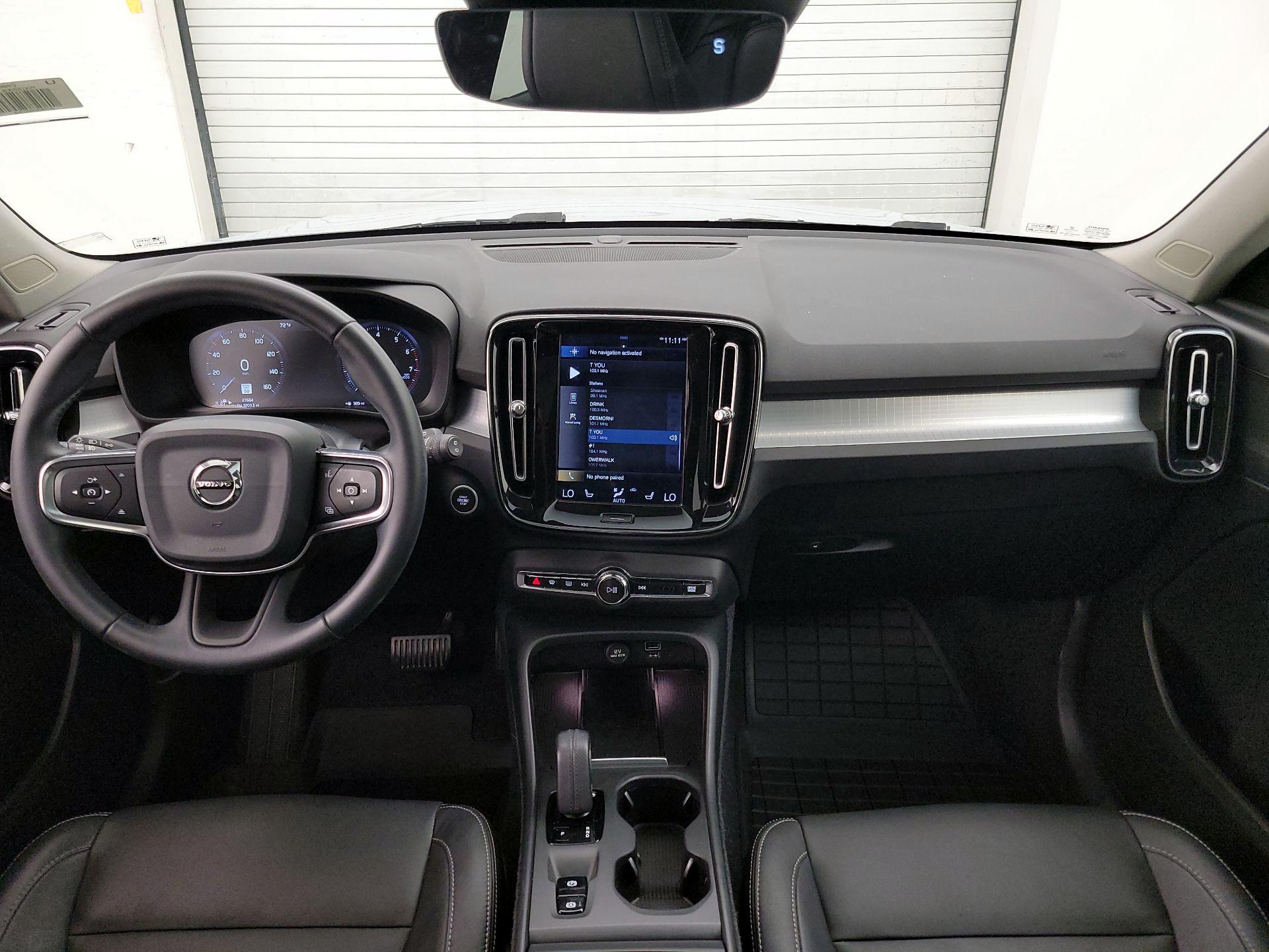 Thumbnail: 2020 Volvo XC40 - 9