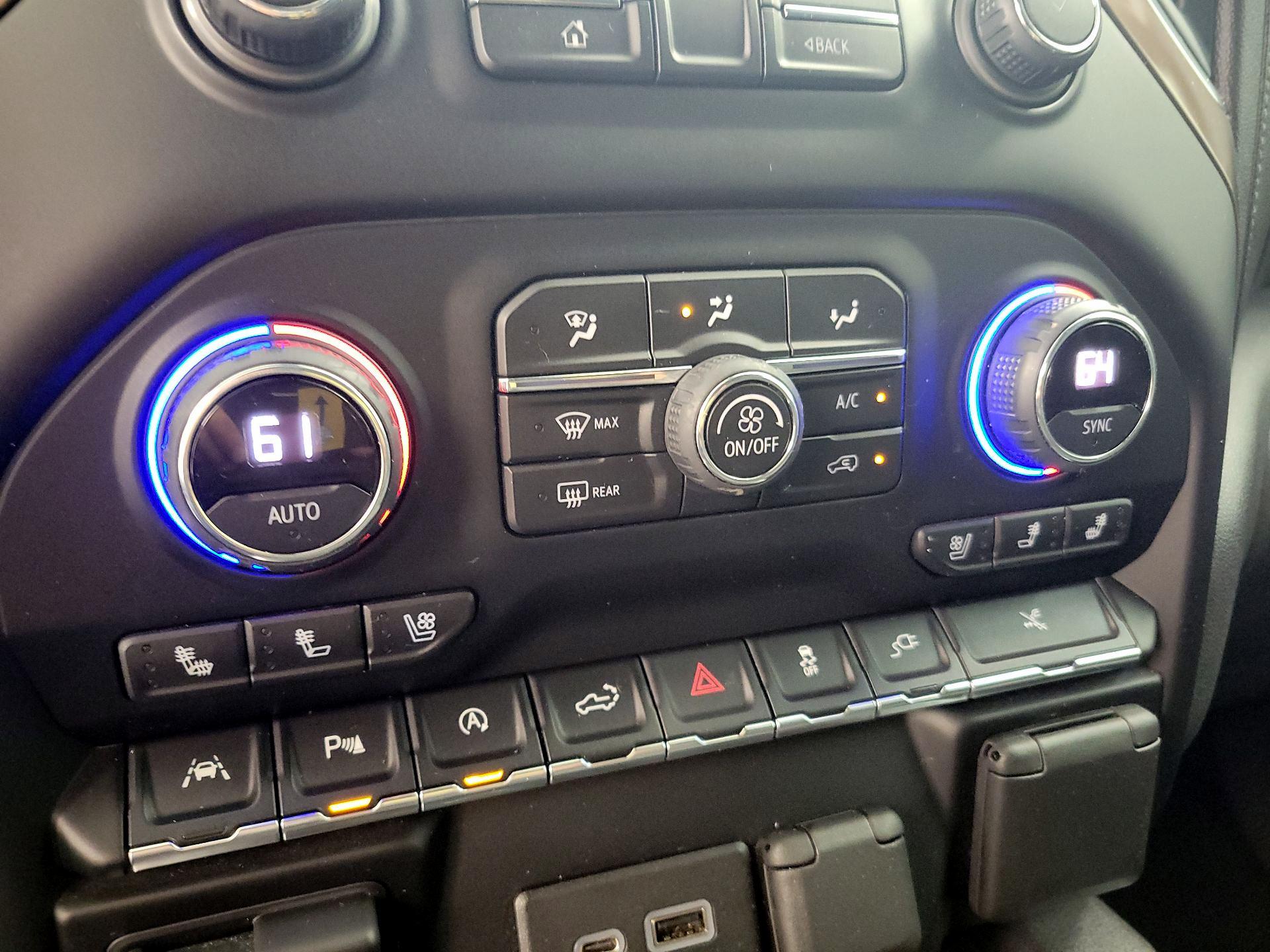 Thumbnail: 2021 Chevrolet Silverado 1500 - 17