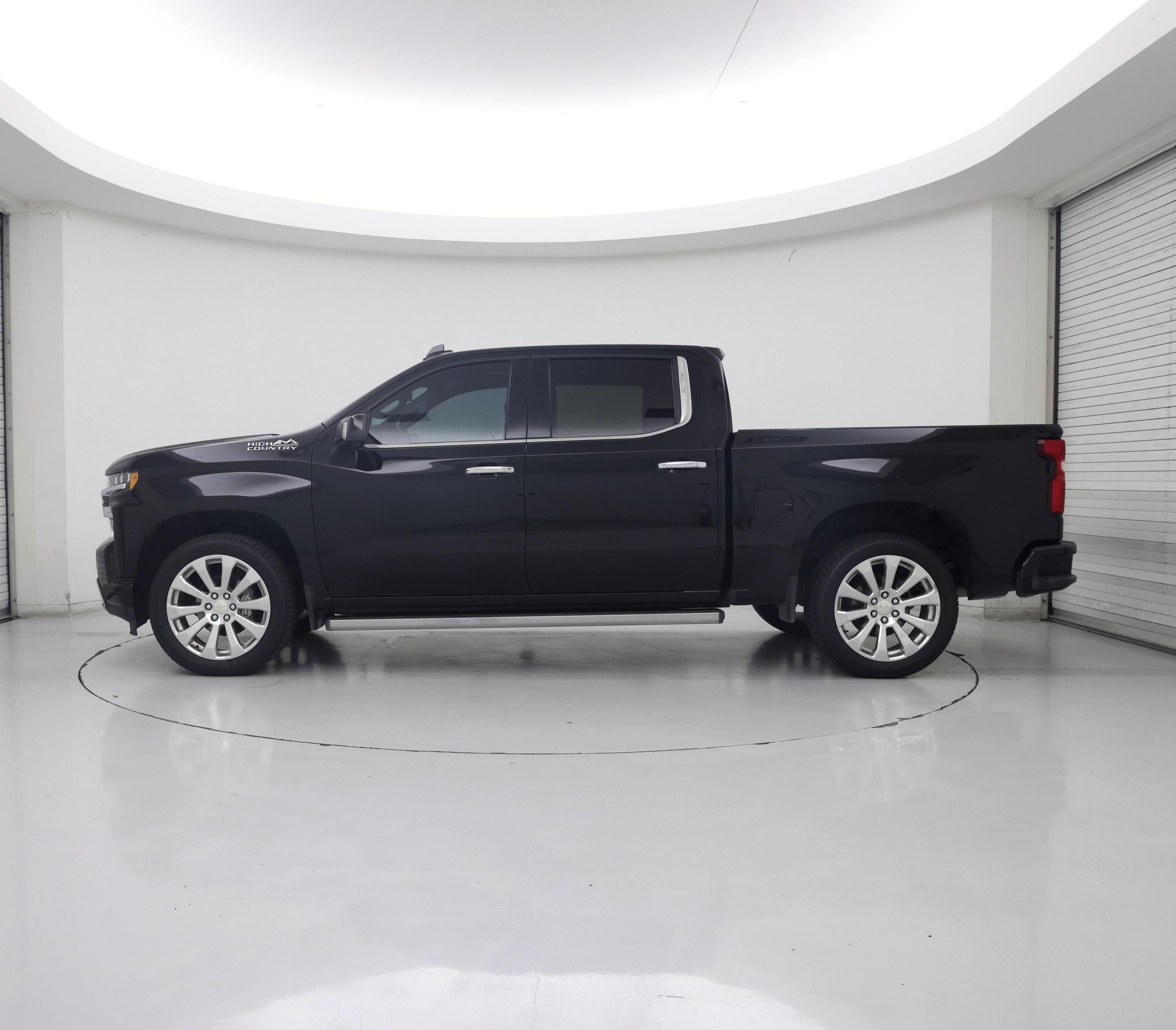 Thumbnail: 2021 Chevrolet Silverado 1500 - 3
