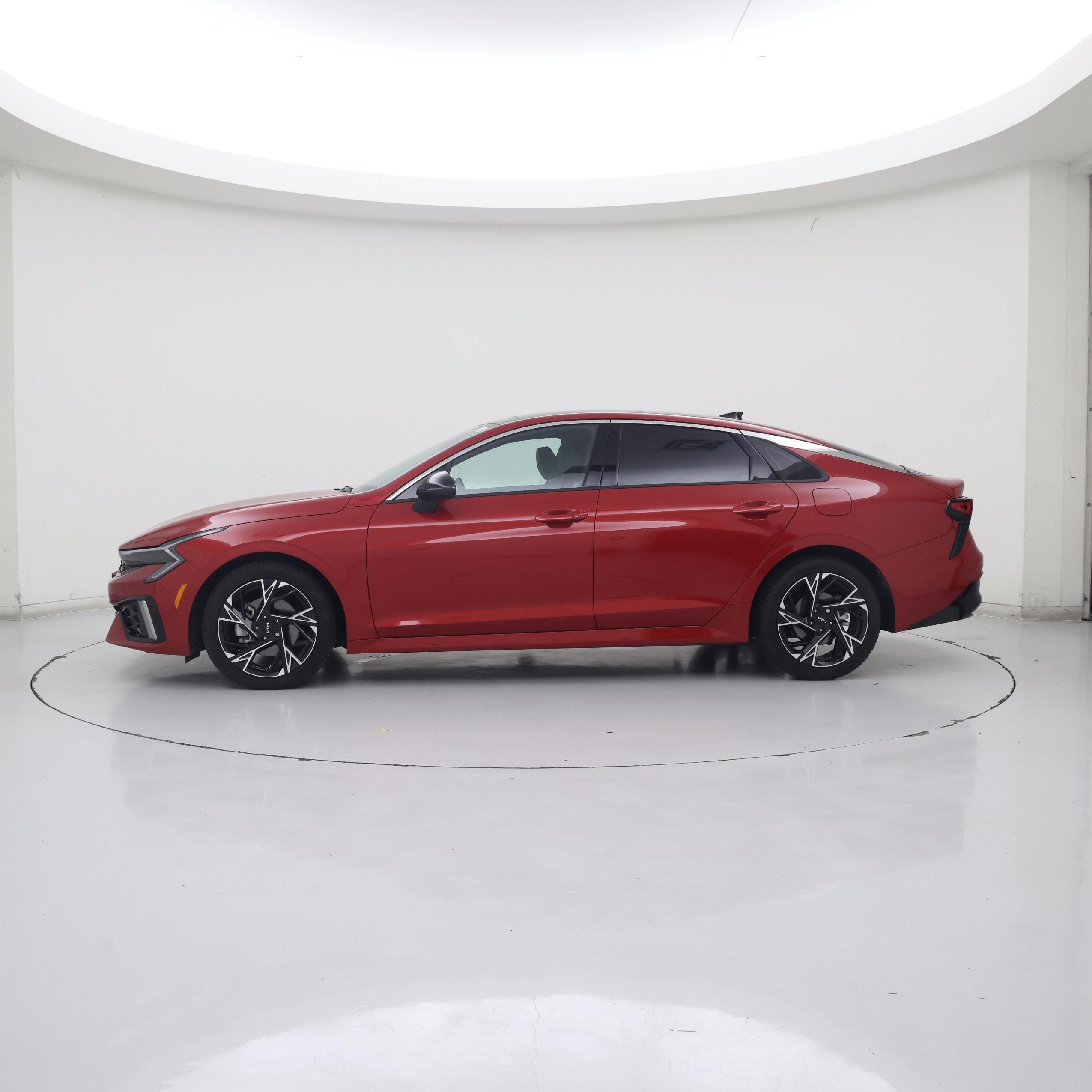 Thumbnail: 2025 Kia K5 - 3