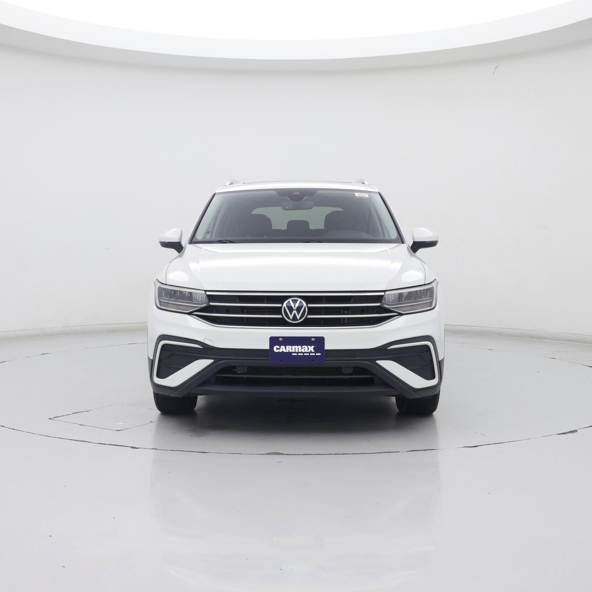 Thumbnail: 2022 Volkswagen Tiguan - 5