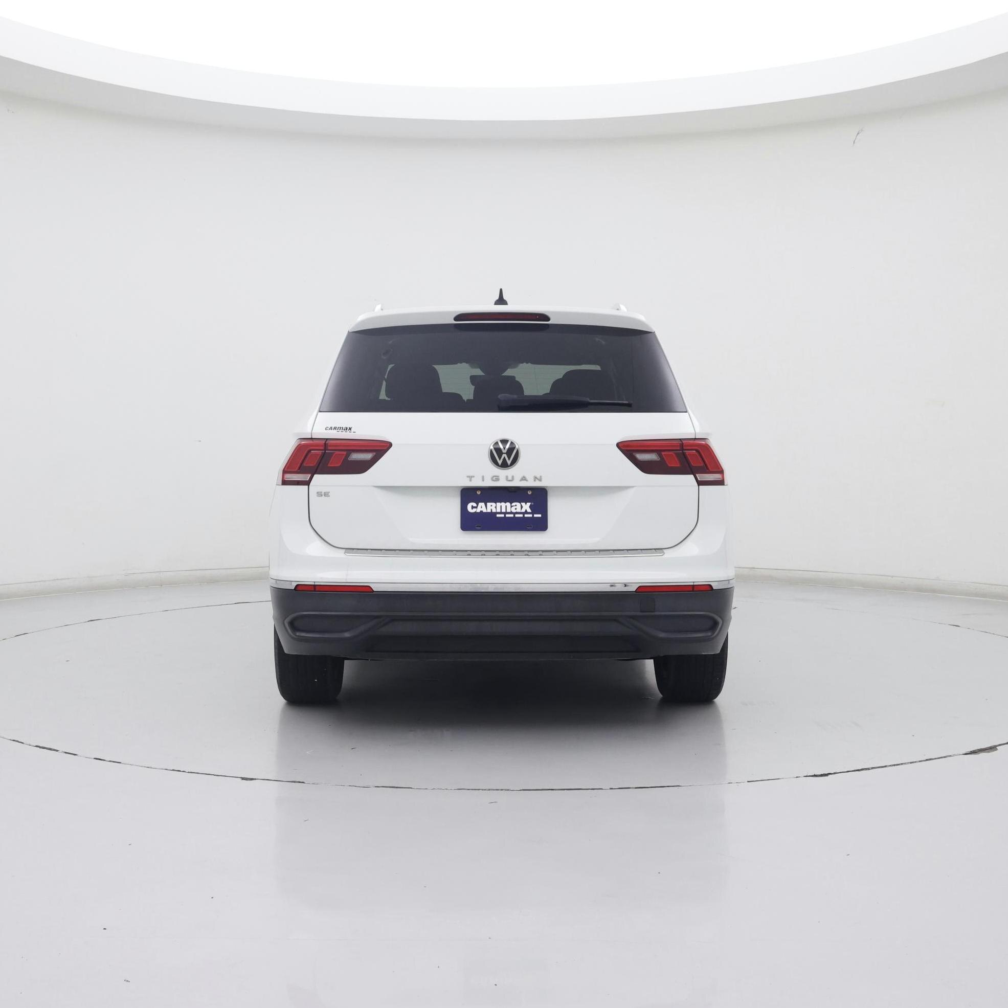 Thumbnail: 2022 Volkswagen Tiguan - 6