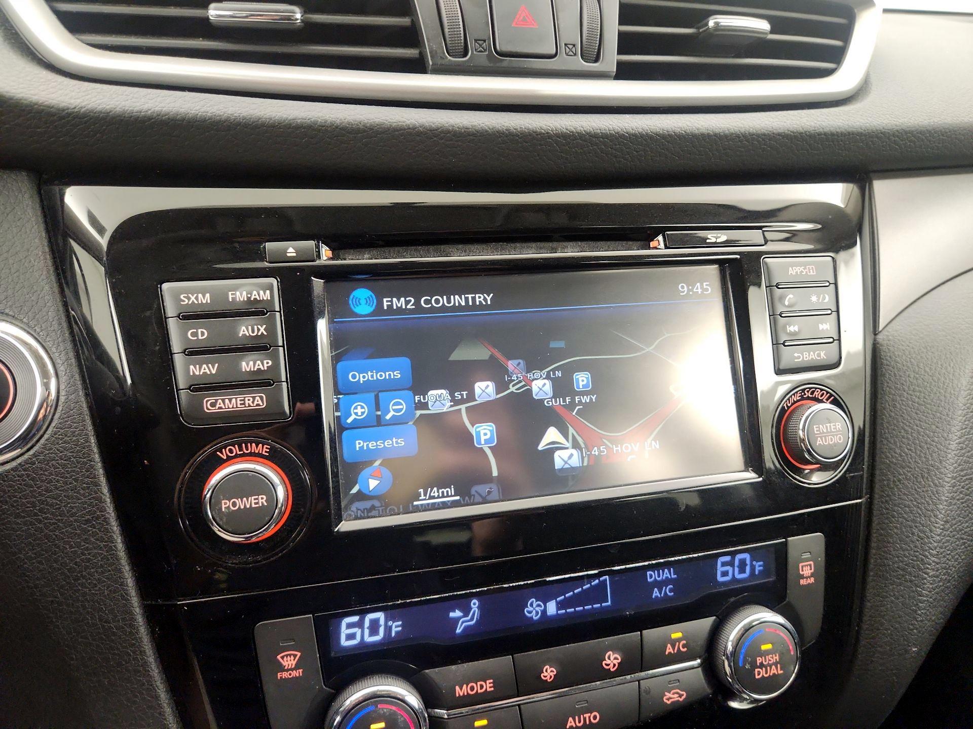 Thumbnail: 2014 Nissan Rogue - 14