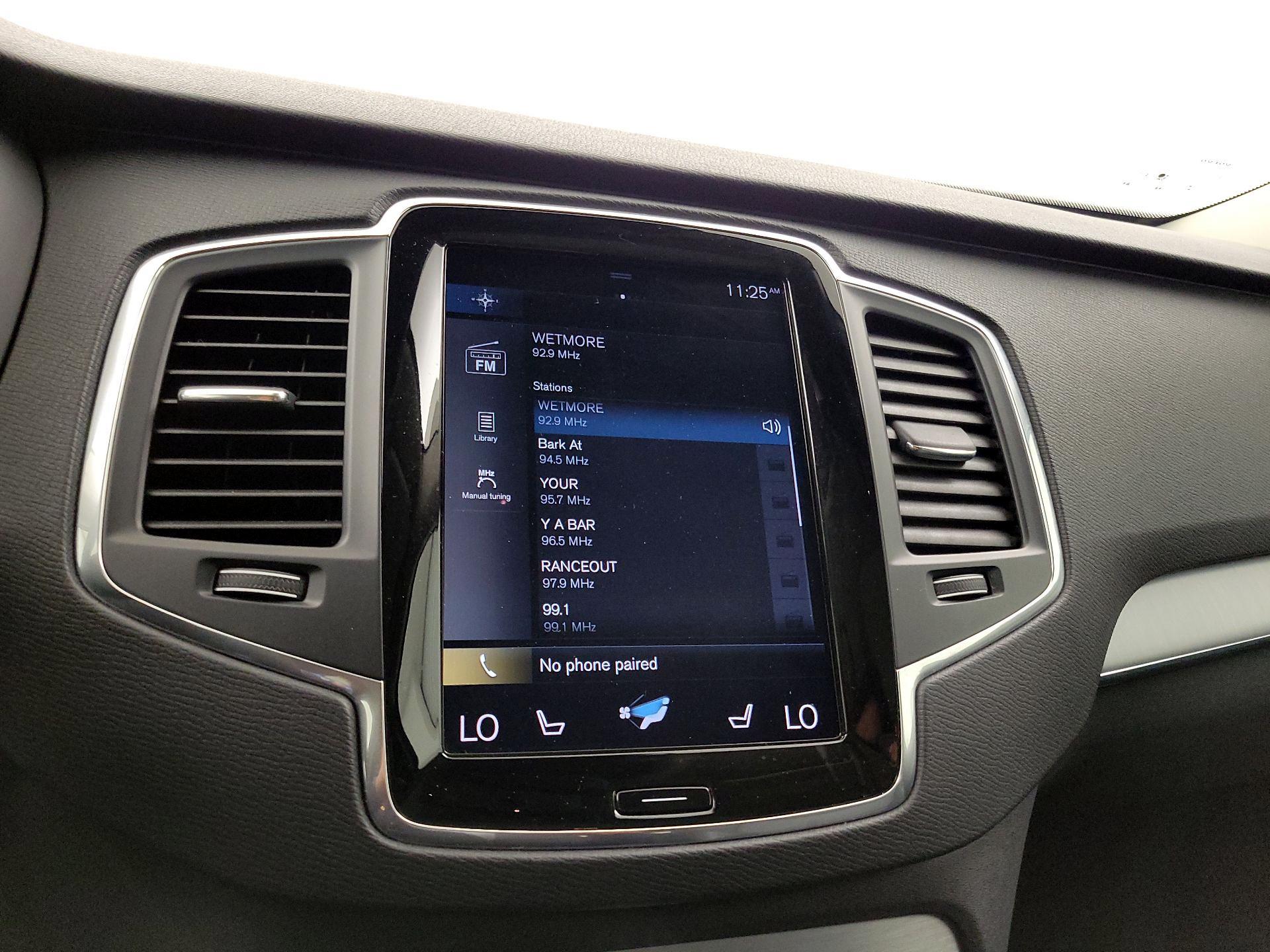 Thumbnail: 2021 Volvo XC90 - 16