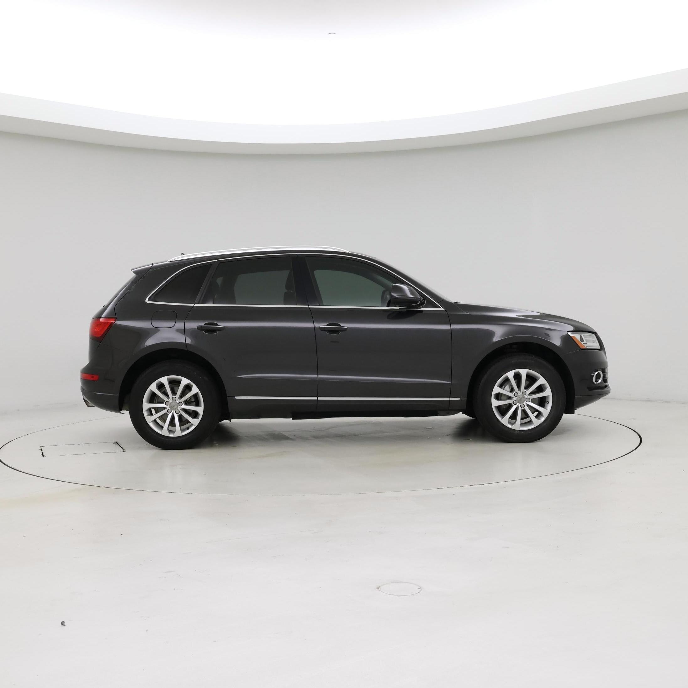 Thumbnail: 2016 Audi Q5 - 7