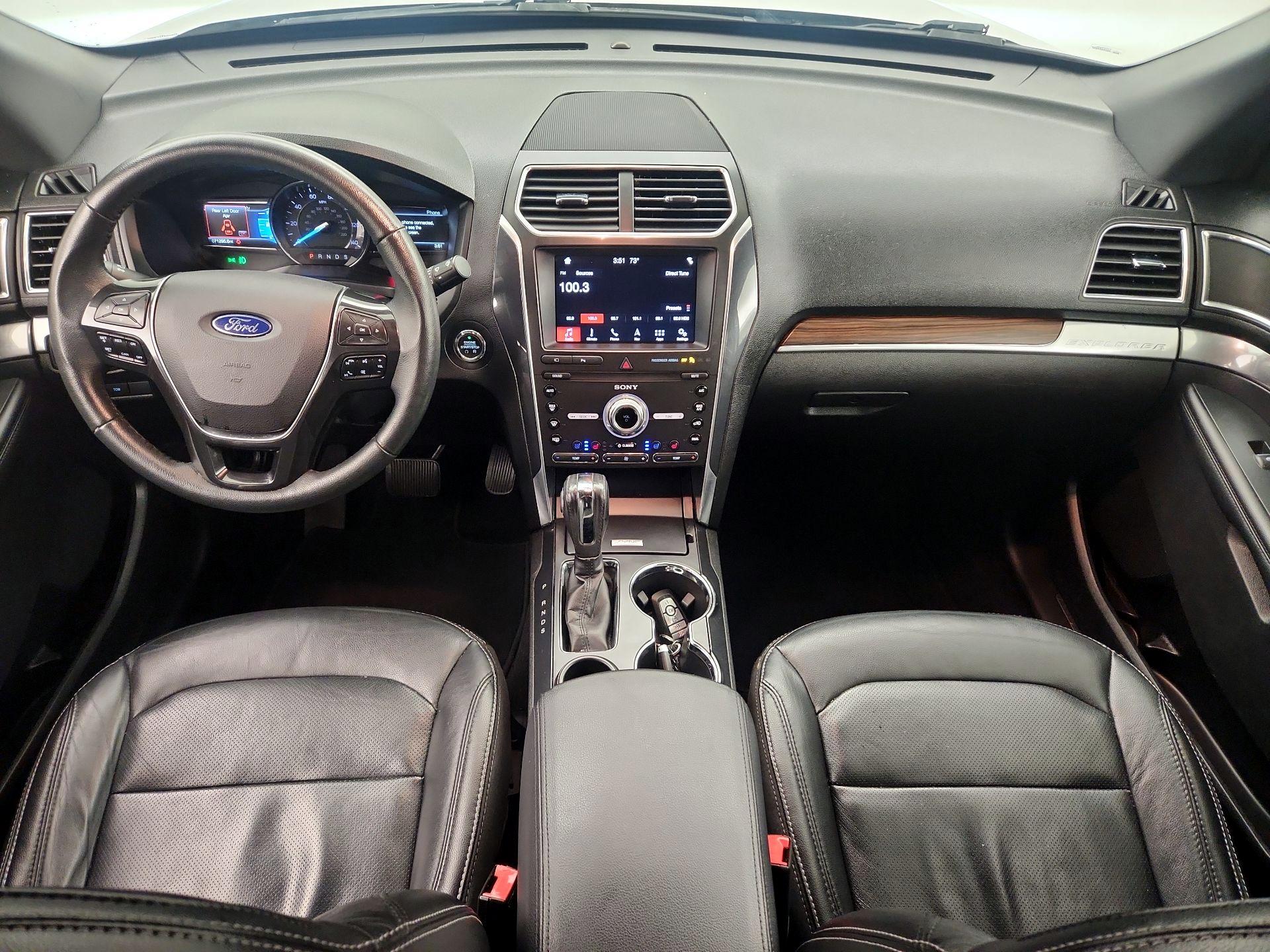Thumbnail: 2019 Ford Explorer - 9