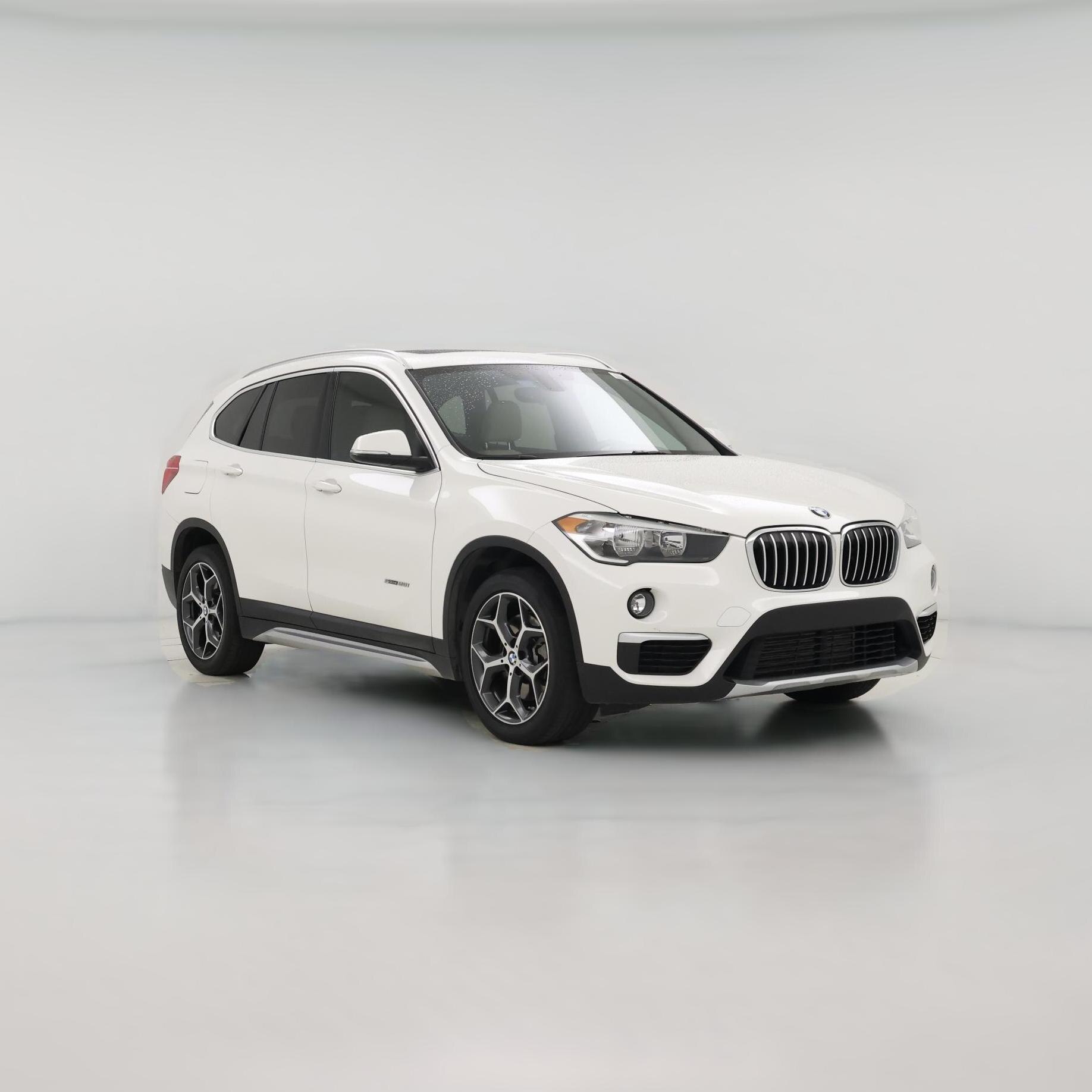 Thumbnail: 2018 BMW X1 - 1