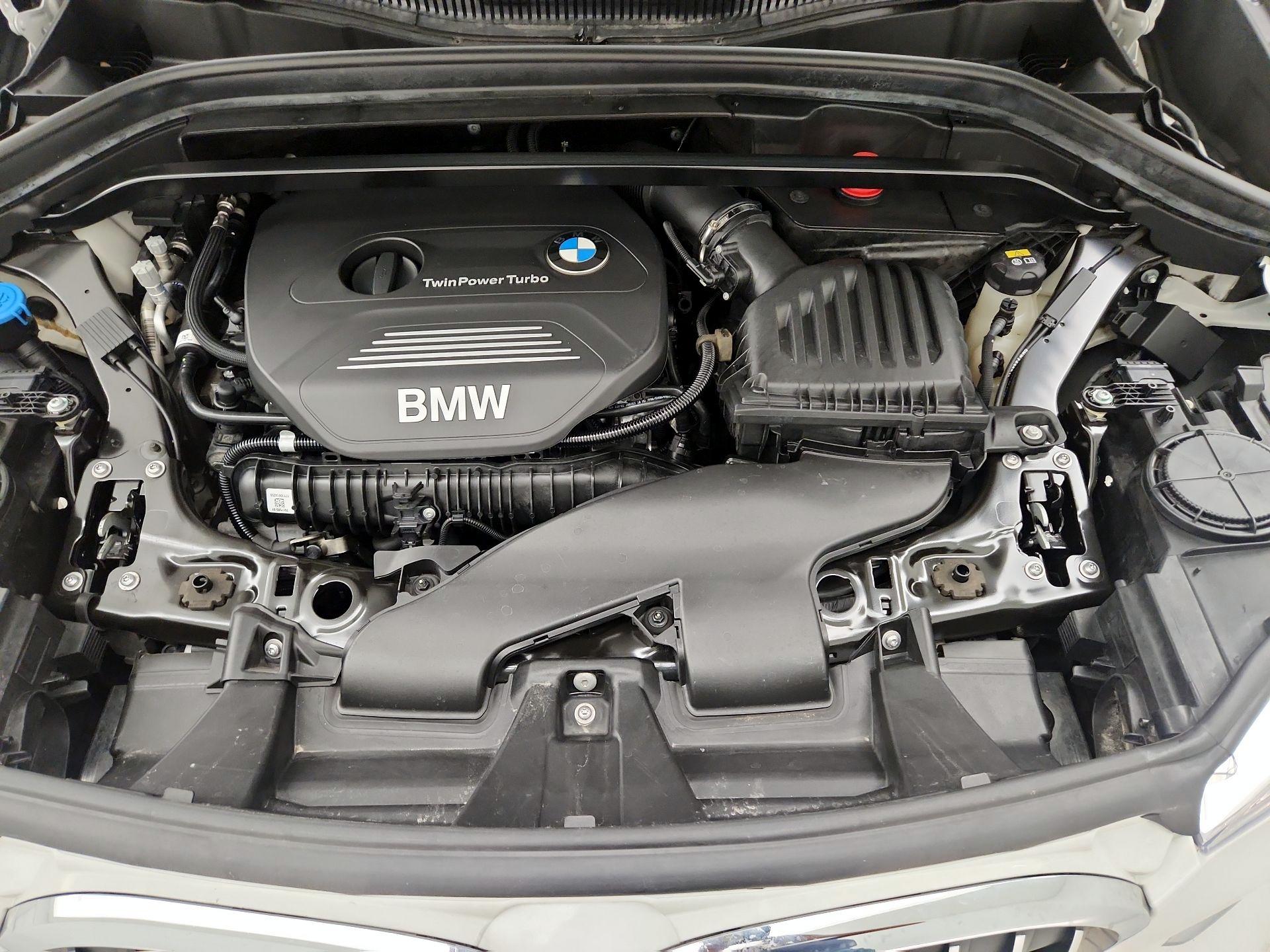 Thumbnail: 2018 BMW X1 - 17