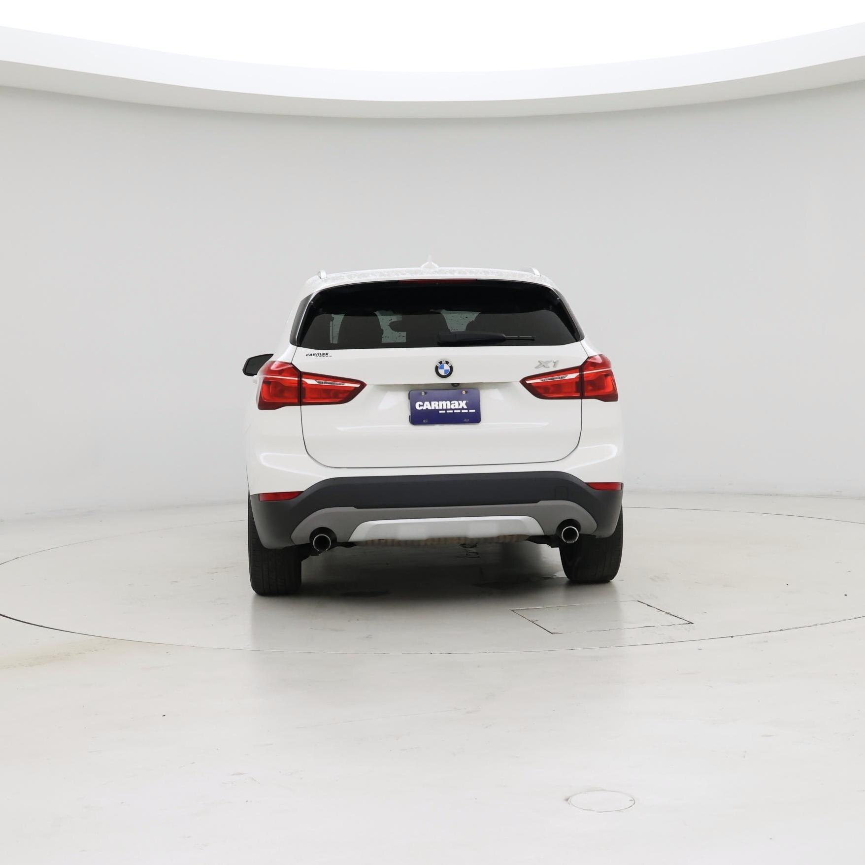 Thumbnail: 2018 BMW X1 - 6
