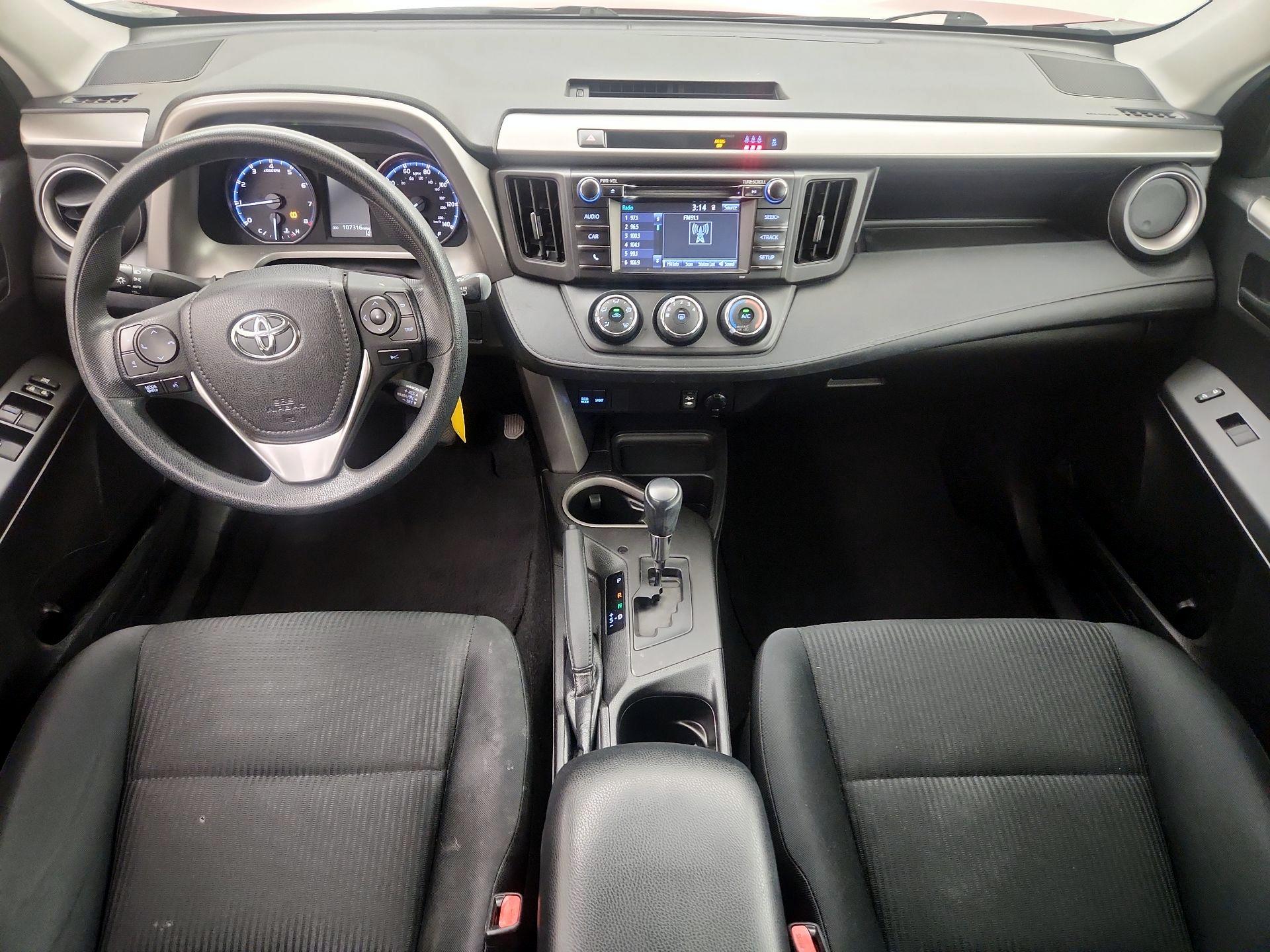 Thumbnail: 2017 Toyota RAV4 - 9