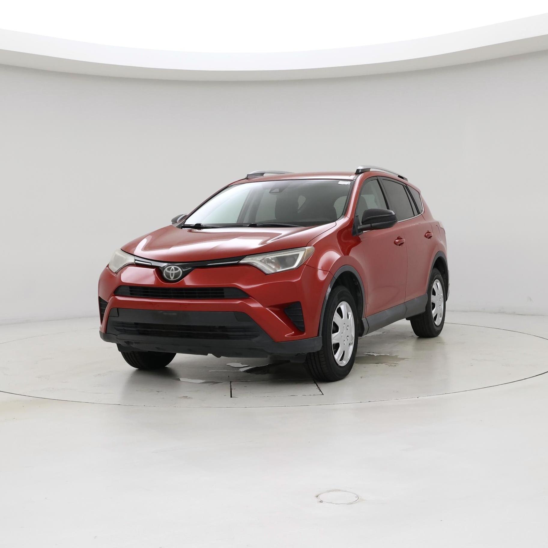 Thumbnail: 2017 Toyota RAV4 - 4