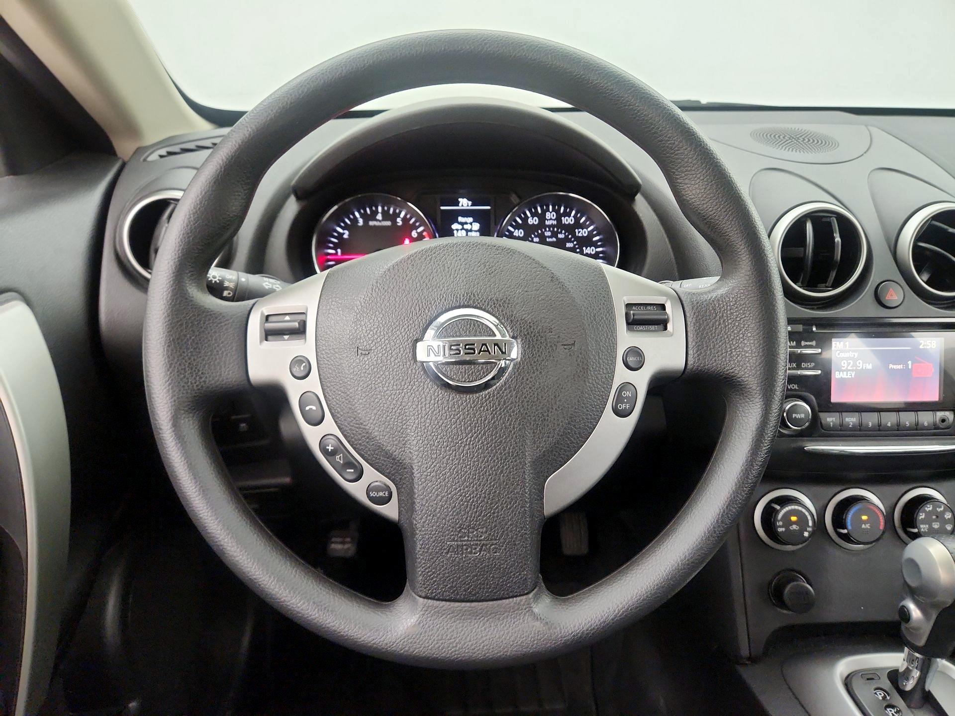 Thumbnail: 2015 Nissan Rogue - 10