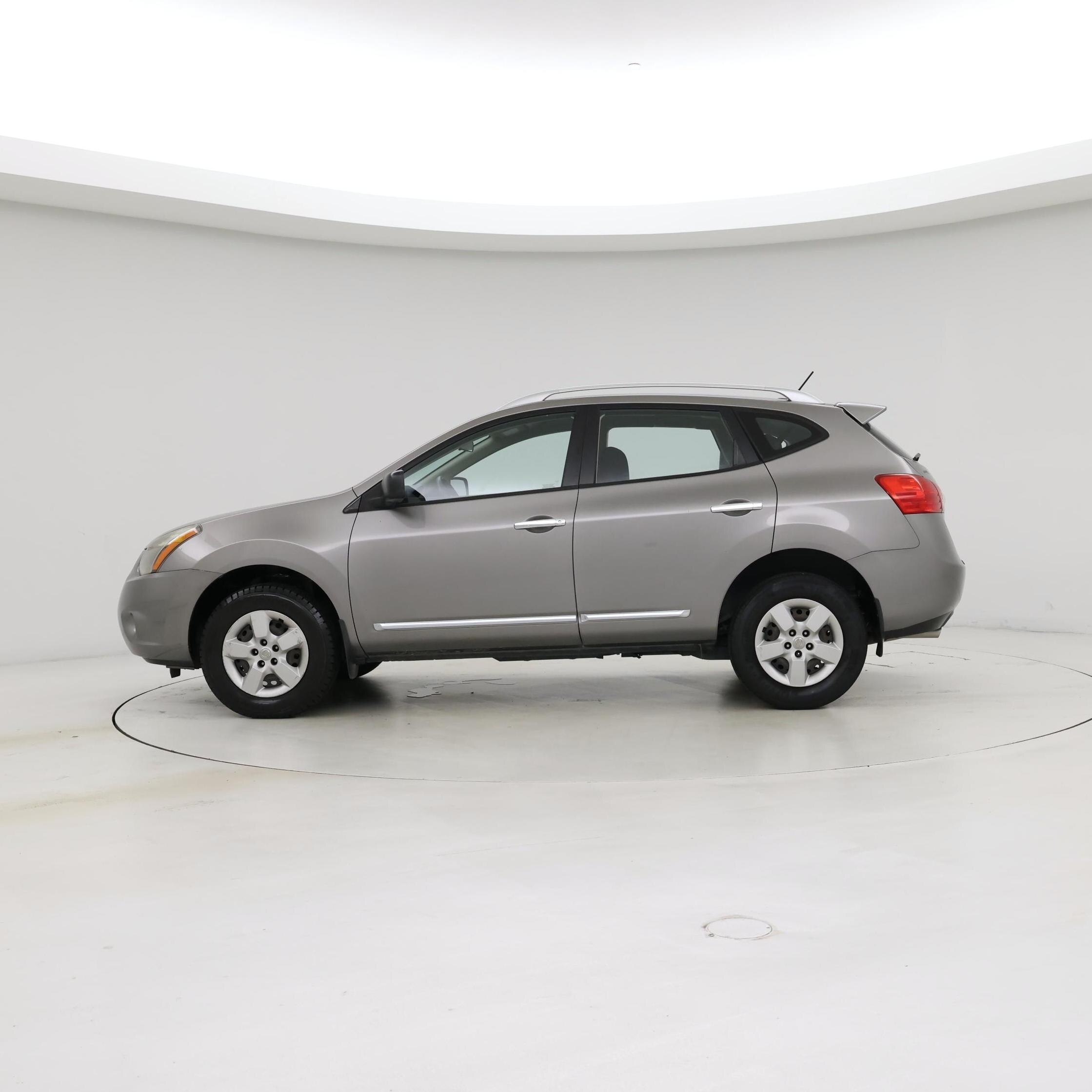 Thumbnail: 2015 Nissan Rogue - 3