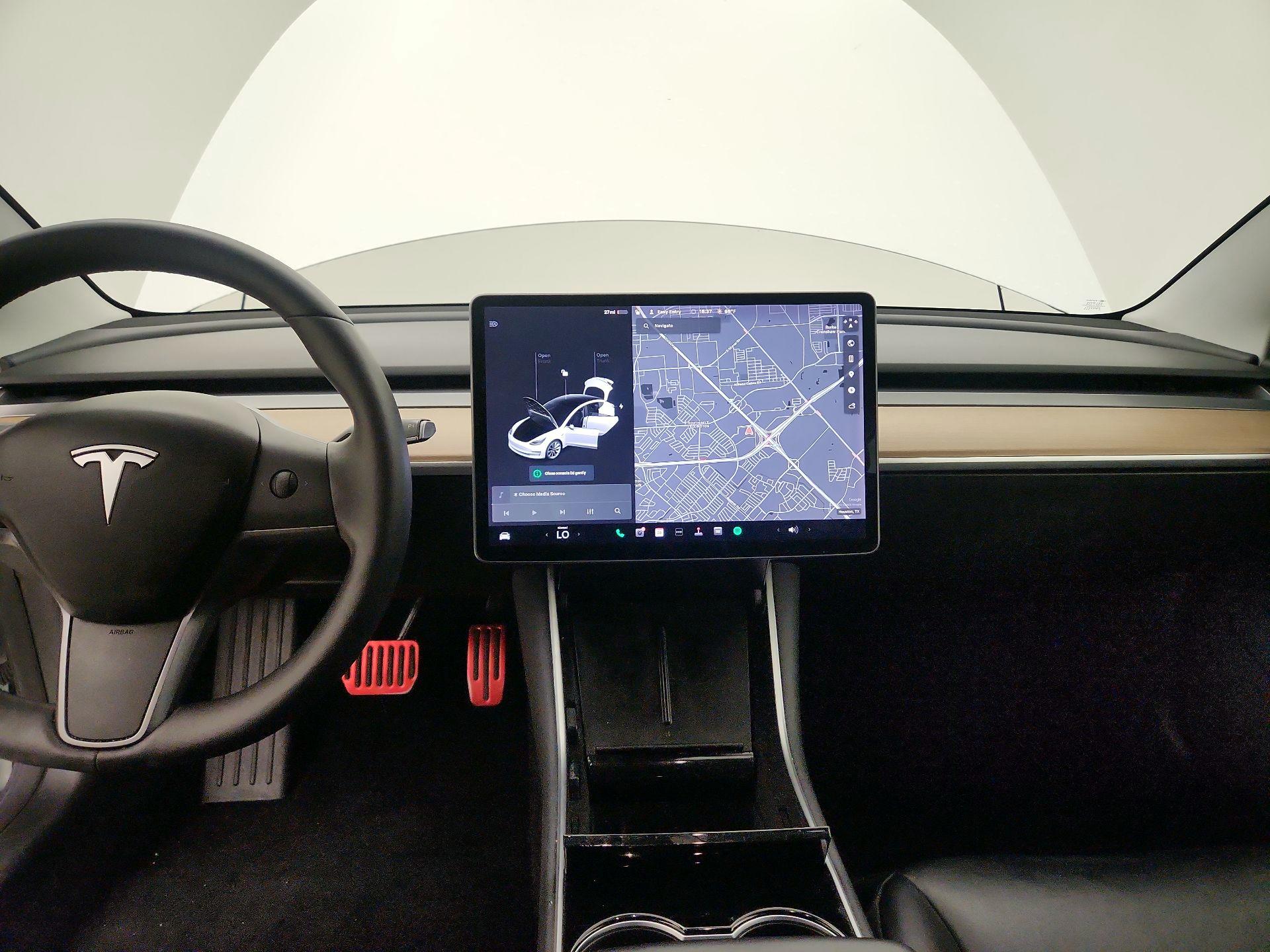 Thumbnail: 2019 Tesla Model 3 - 9
