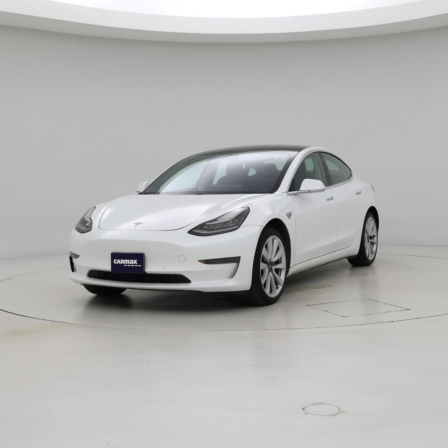 Thumbnail: 2019 Tesla Model 3 - 4