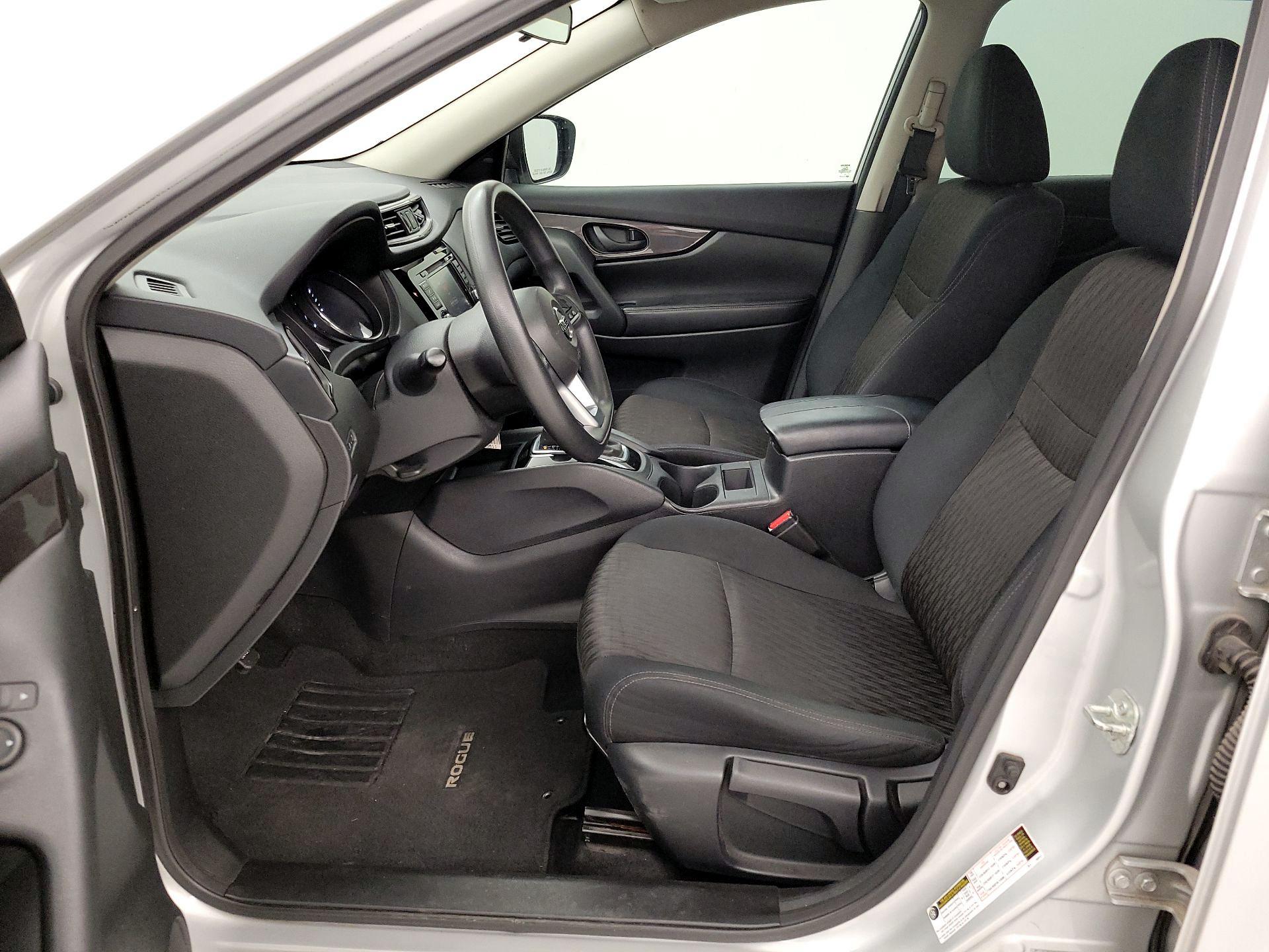 Thumbnail: 2019 Nissan Rogue - 11