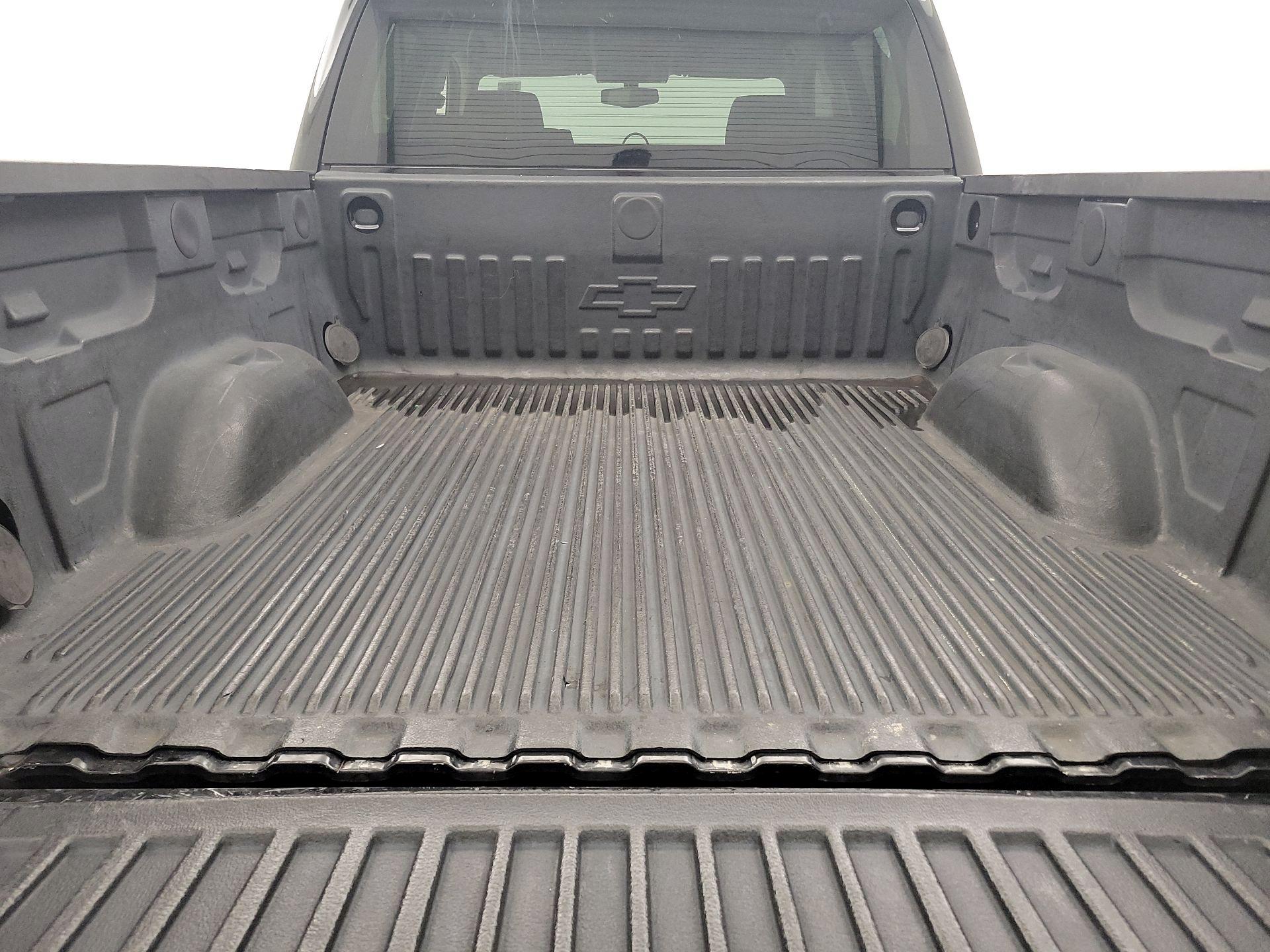 Thumbnail: 2016 Chevrolet Silverado 1500 - 20