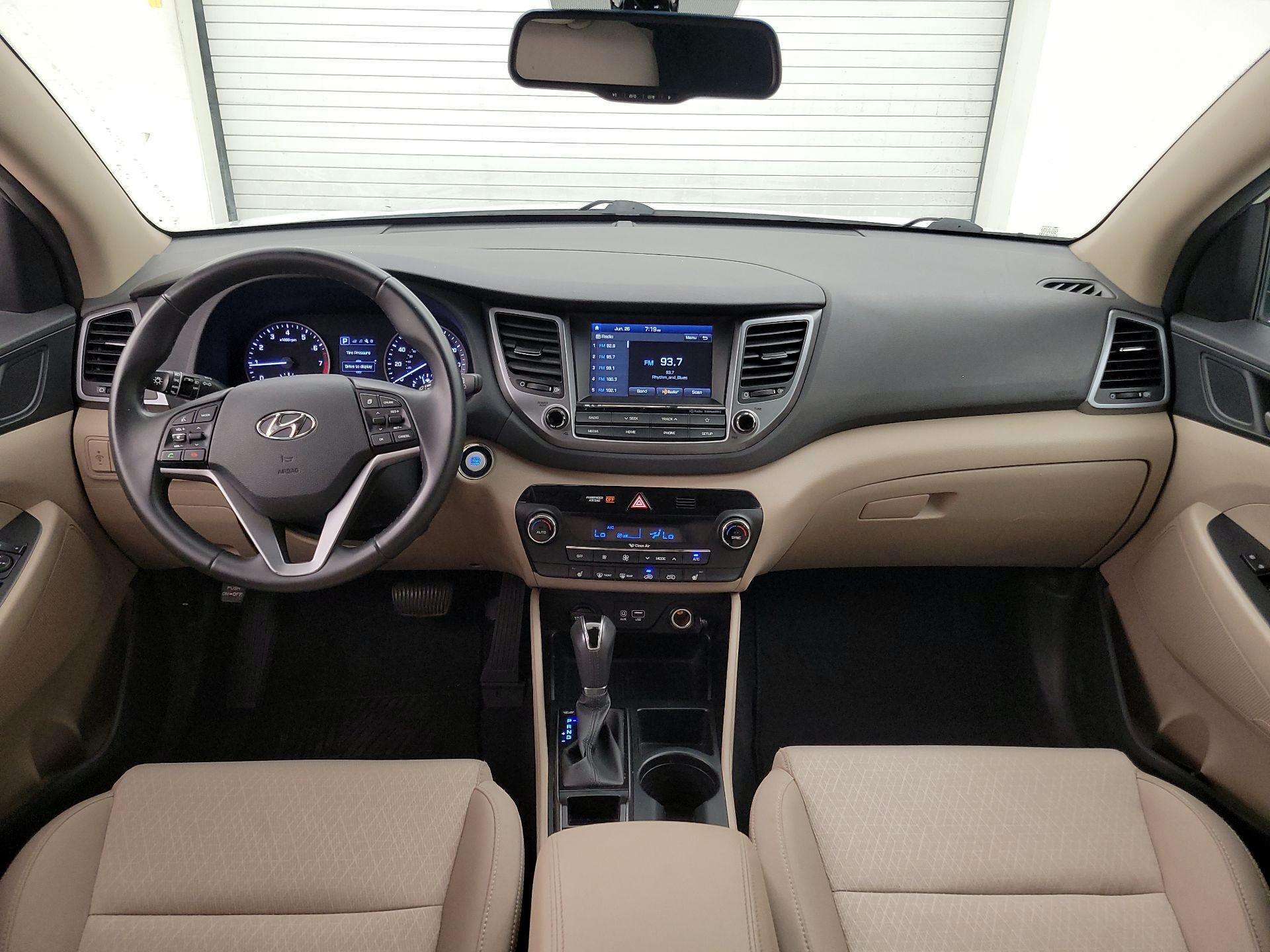Thumbnail: 2018 Hyundai Tucson - 9