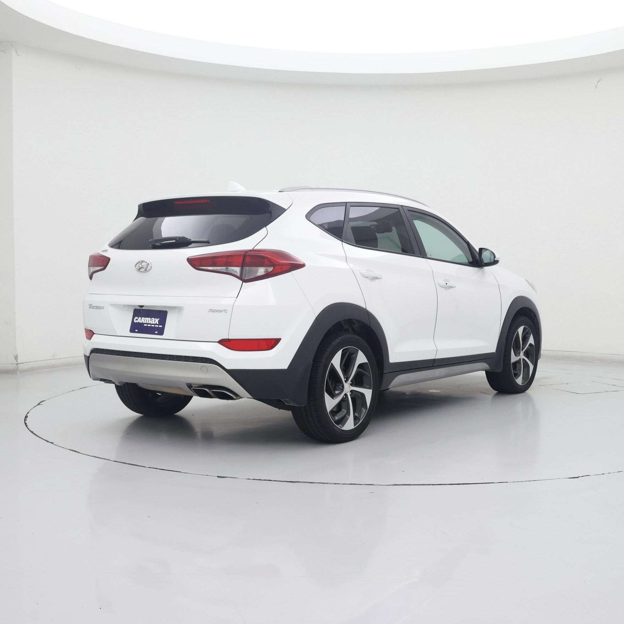 Thumbnail: 2018 Hyundai Tucson - 8