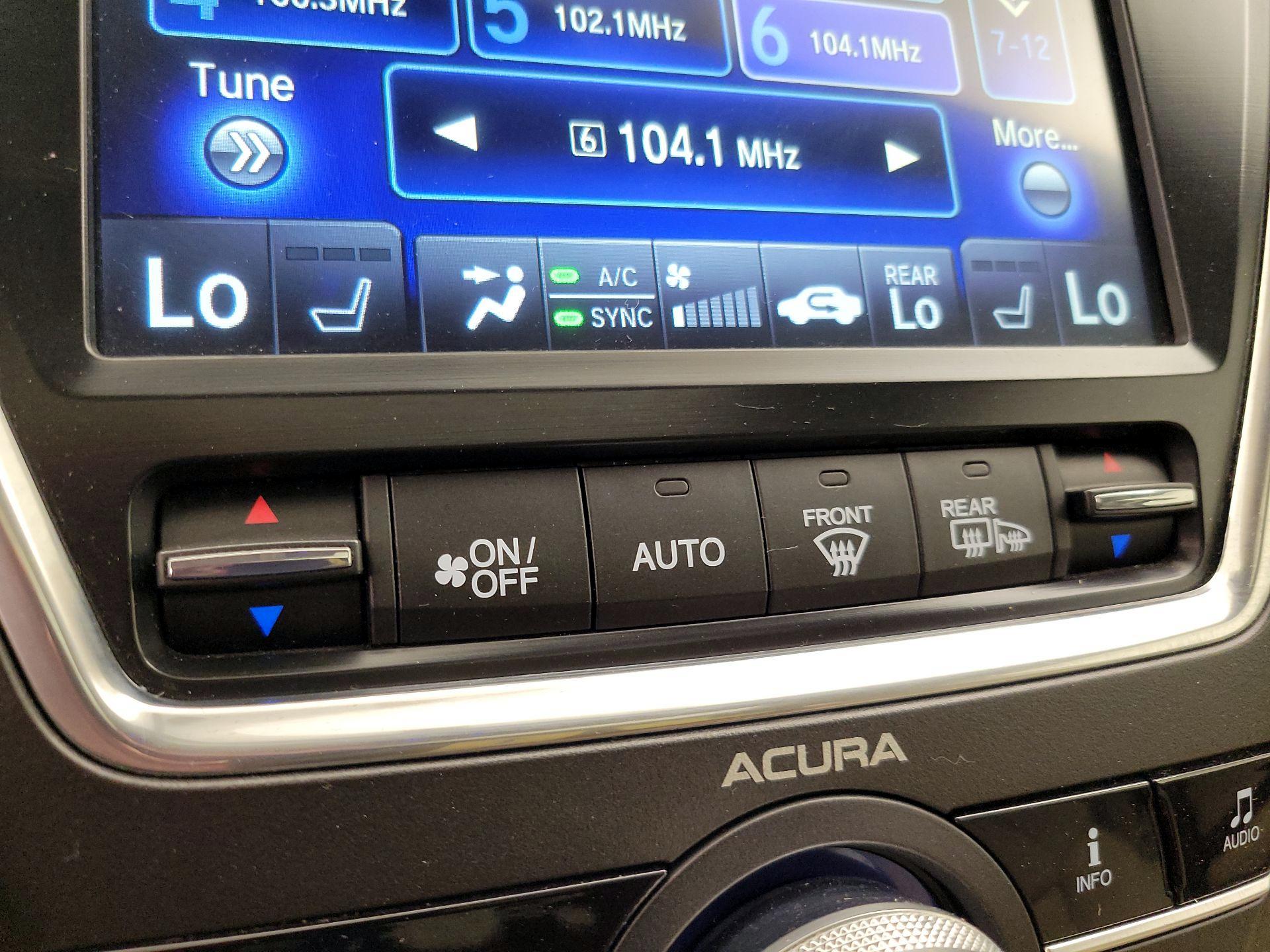 Thumbnail: 2016 Acura MDX - 16