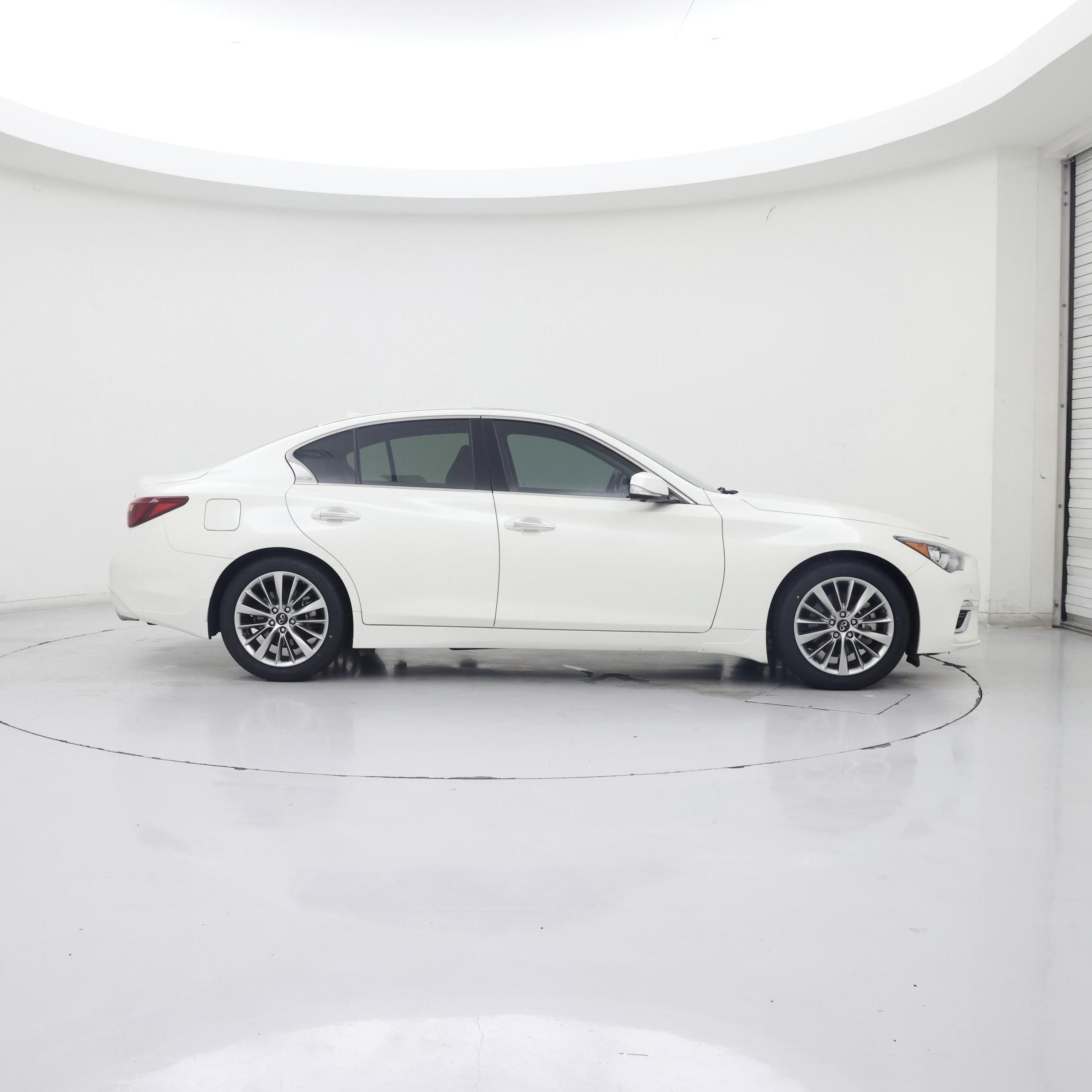 Thumbnail: 2023 INFINITI Q50 - 7