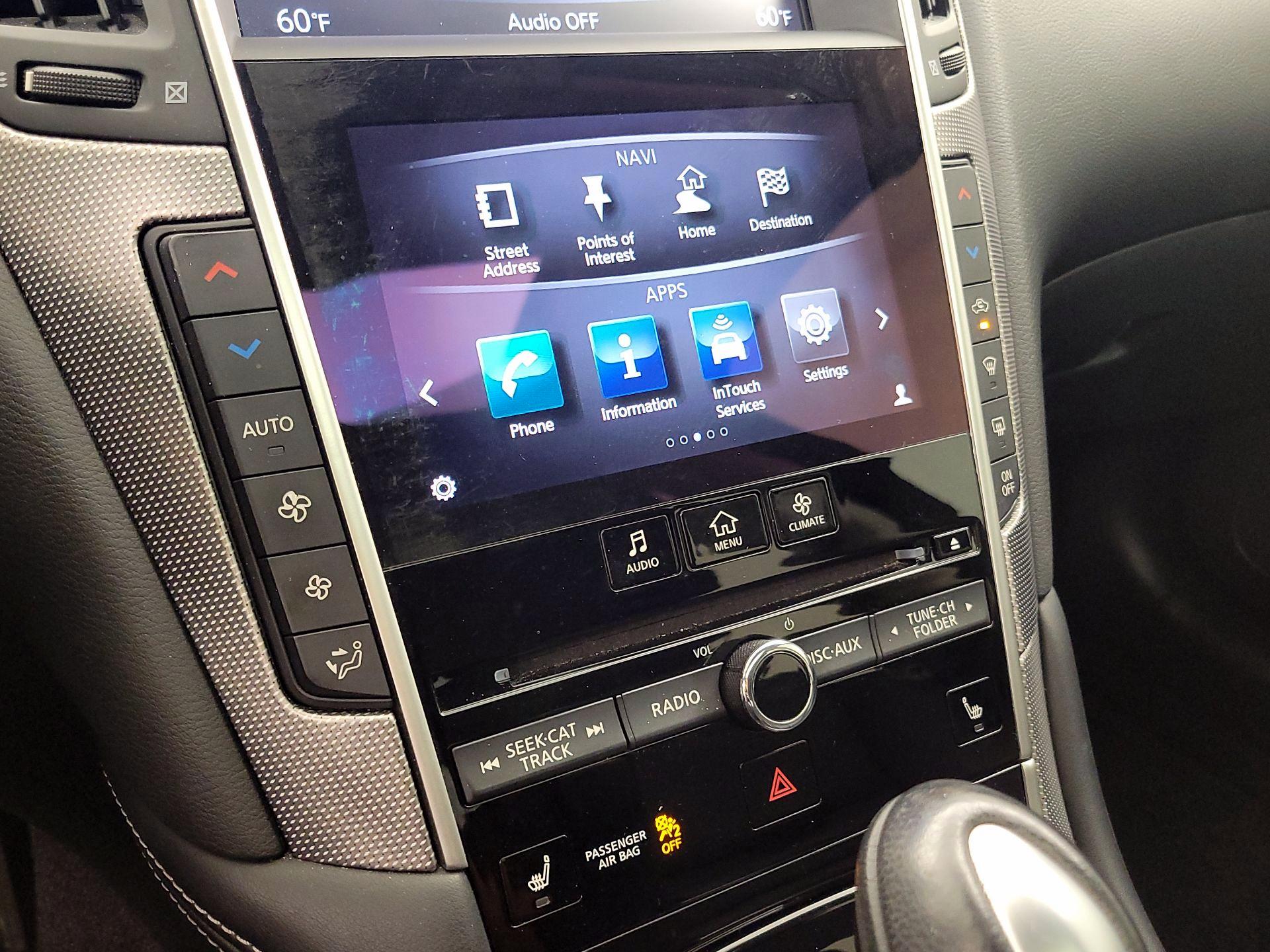 Thumbnail: 2016 INFINITI Q50 - 17