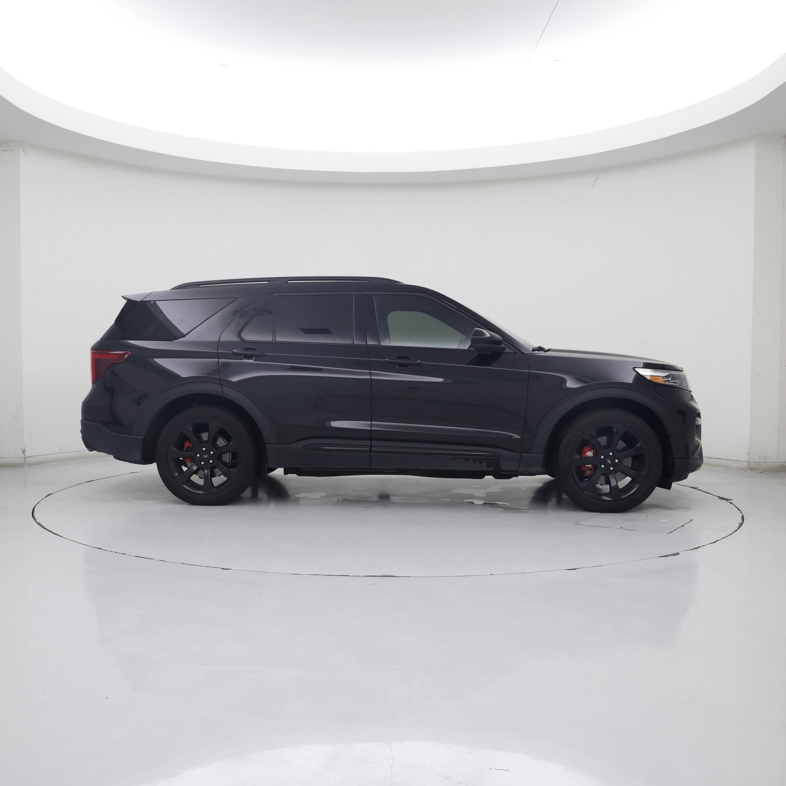Thumbnail: 2022 Ford Explorer - 7