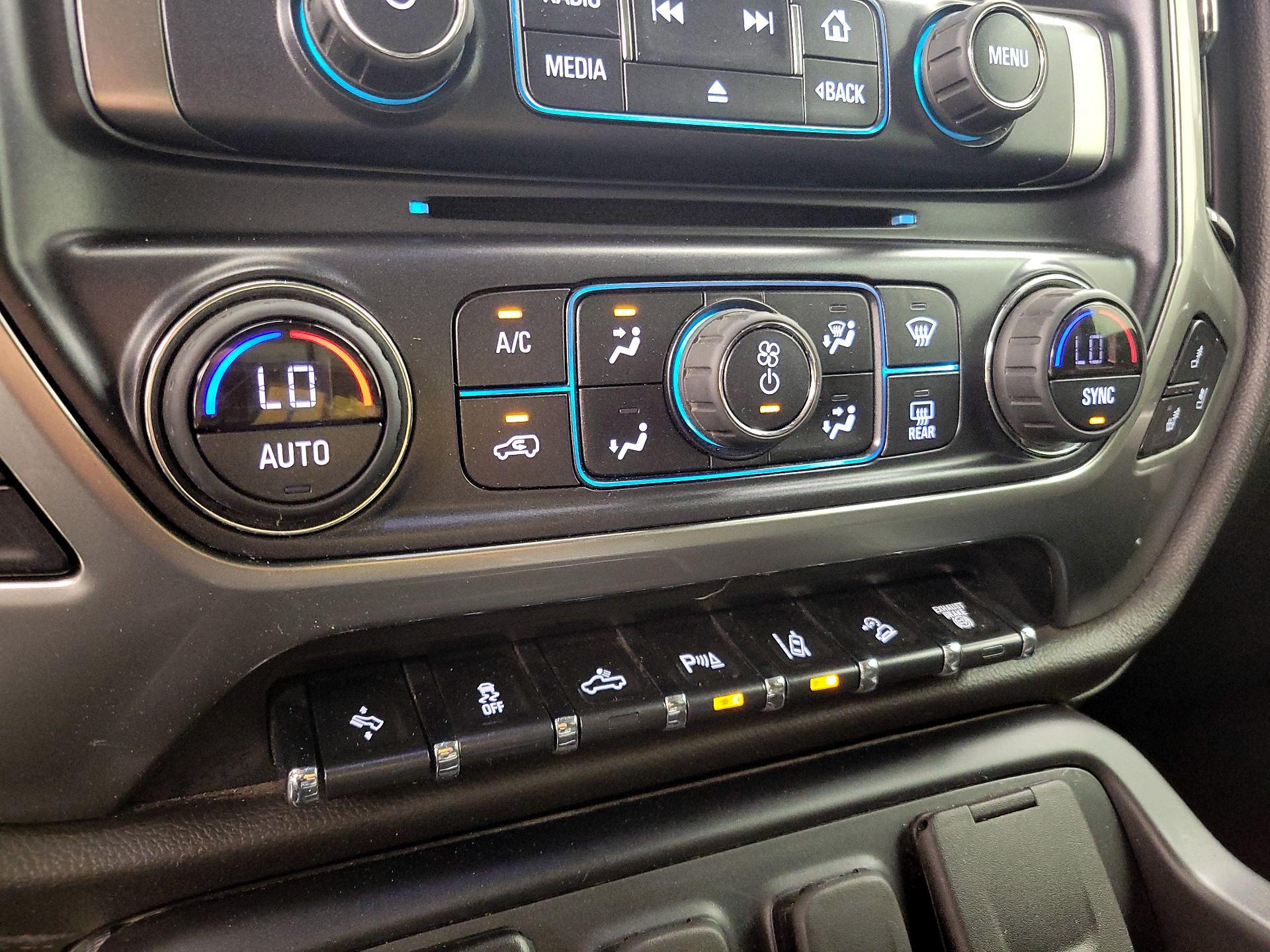 Thumbnail: 2019 Chevrolet Silverado 2500 - 17