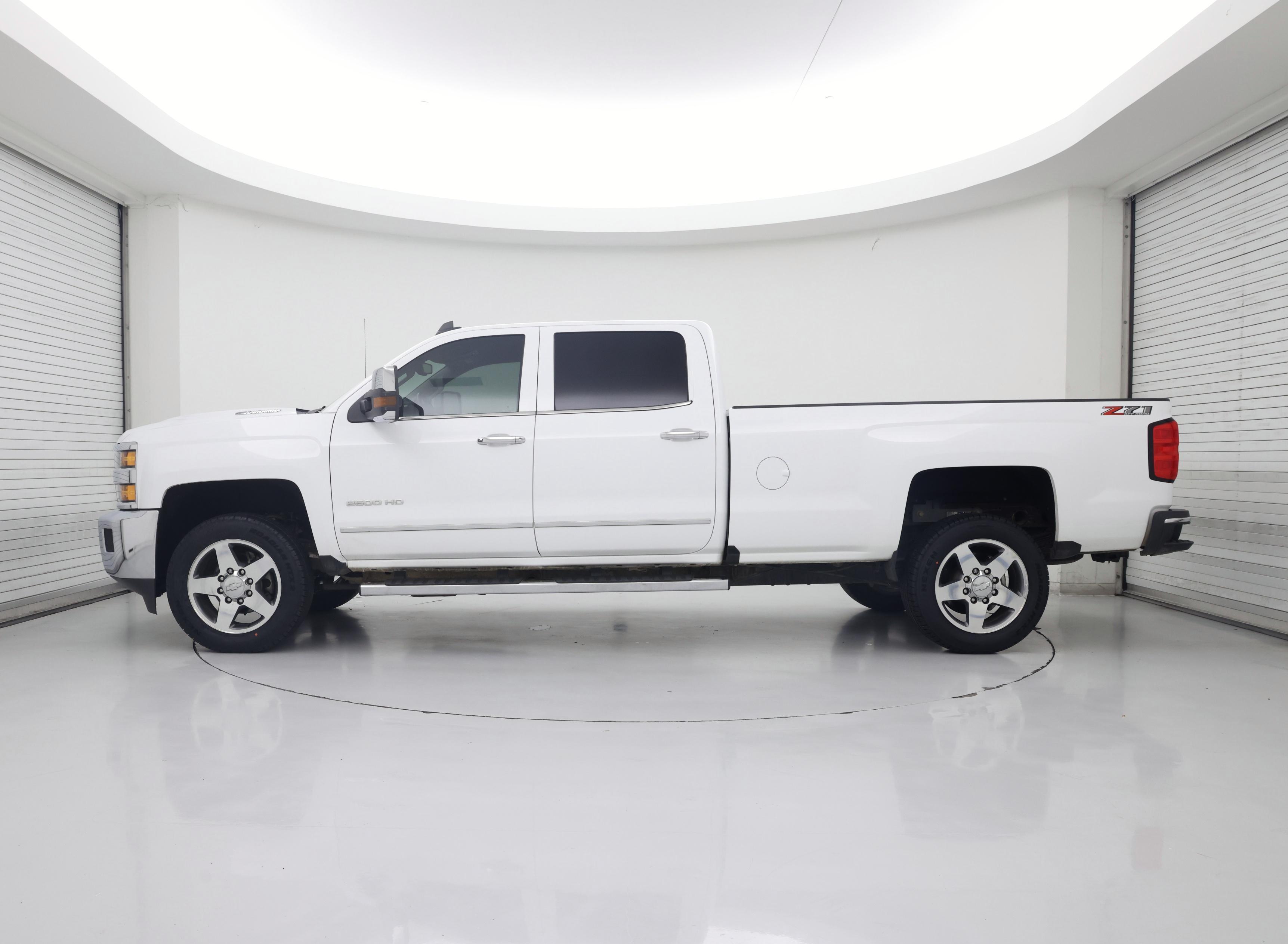 Thumbnail: 2019 Chevrolet Silverado 2500 - 3