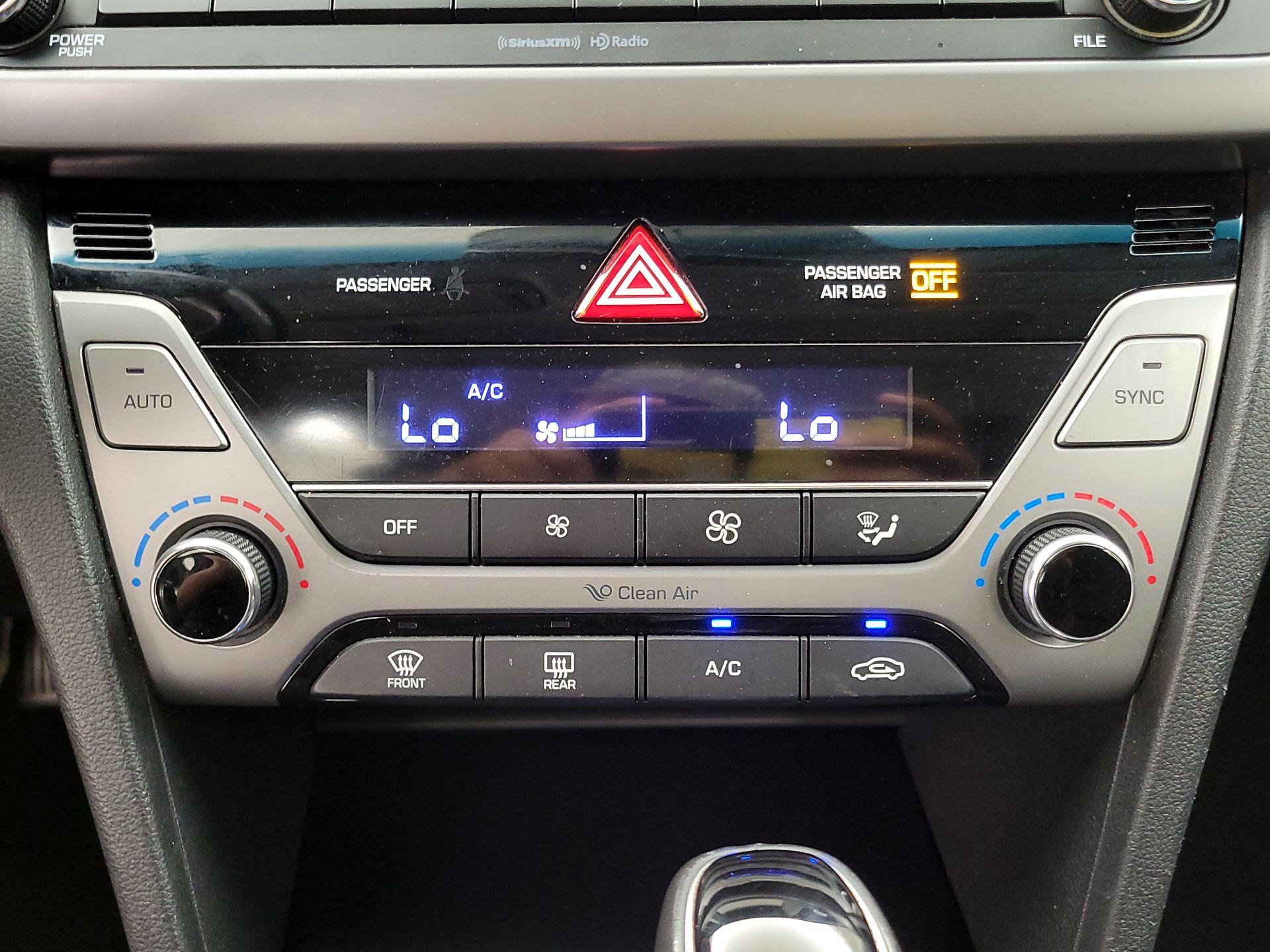 Thumbnail: 2017 Hyundai Elantra - 16