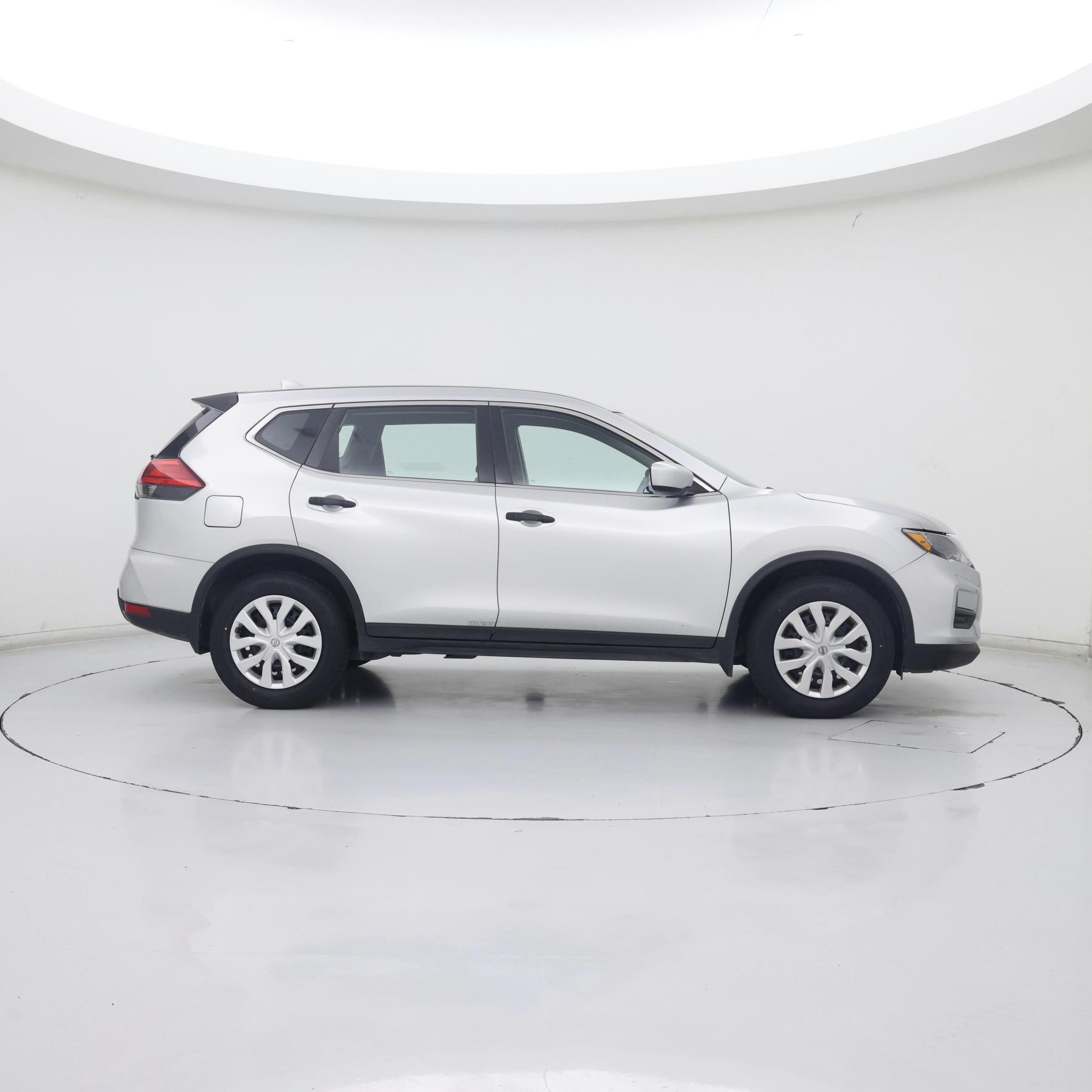 Thumbnail: 2017 Nissan Rogue - 7
