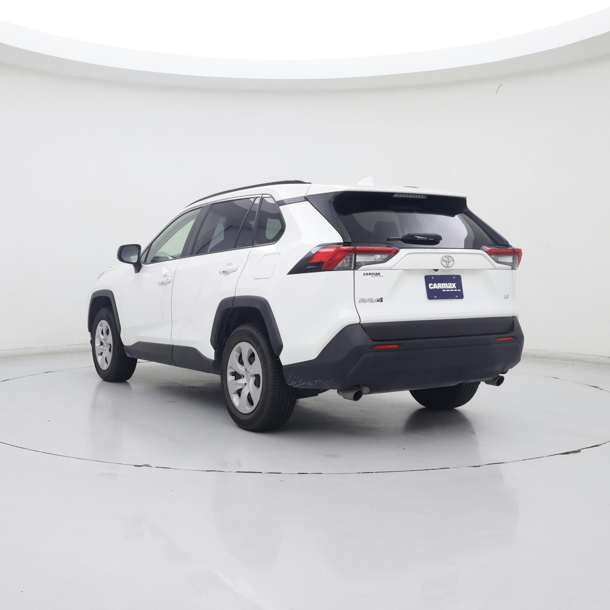 Thumbnail: 2019 Toyota RAV4 - 2