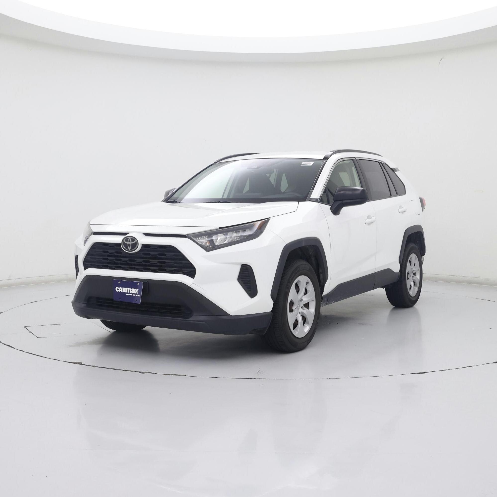 Thumbnail: 2019 Toyota RAV4 - 4