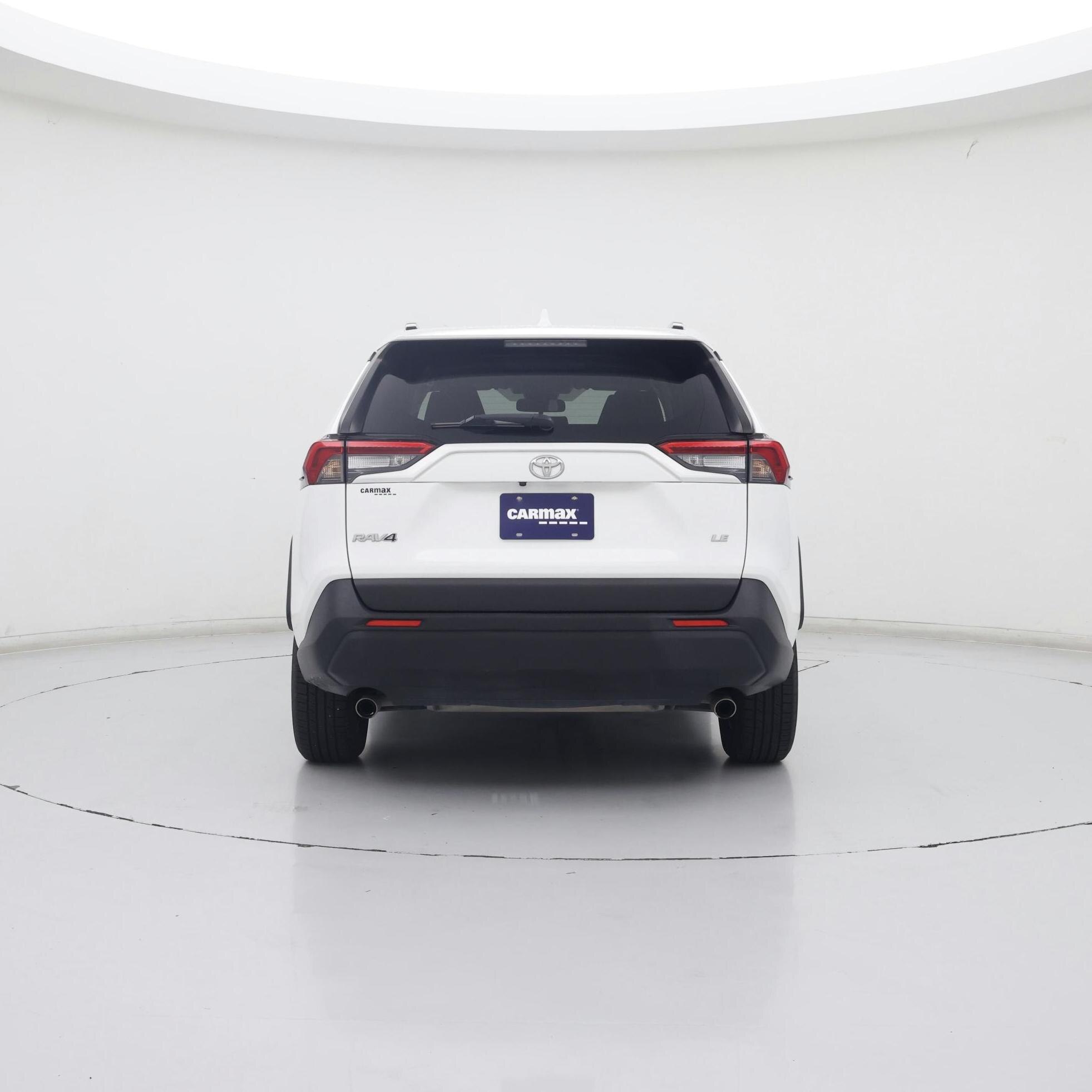 Thumbnail: 2019 Toyota RAV4 - 6